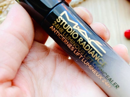 スタジオ ラディアンス 24 ルミナス コンシーラー/M・A・C/リキッドコンシーラーを使ったクチコミ(6枚目)