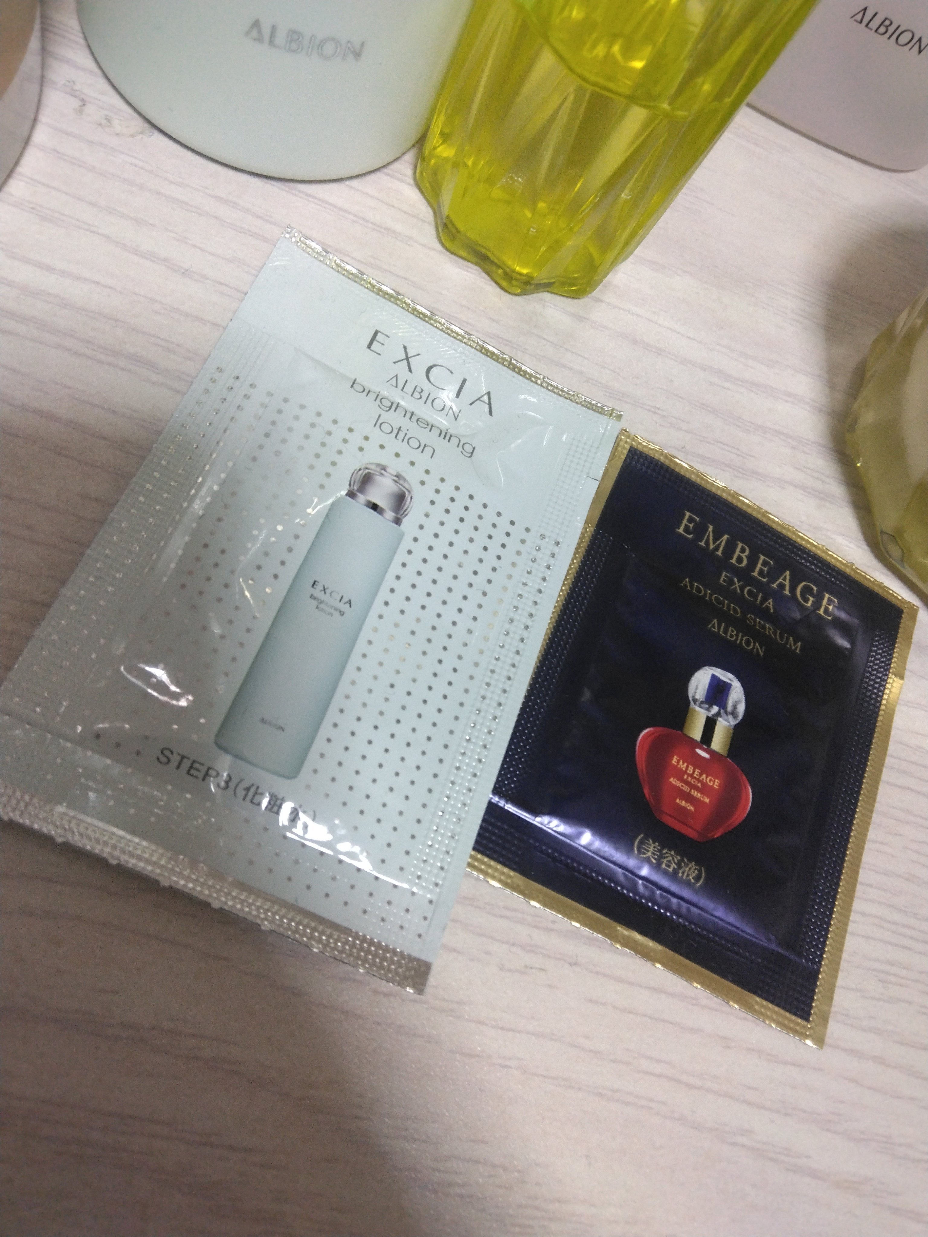 アスタリフト ホワイト ジェリー アクアリスタ/アスタリフト/美容液を使ったクチコミ（2枚目）