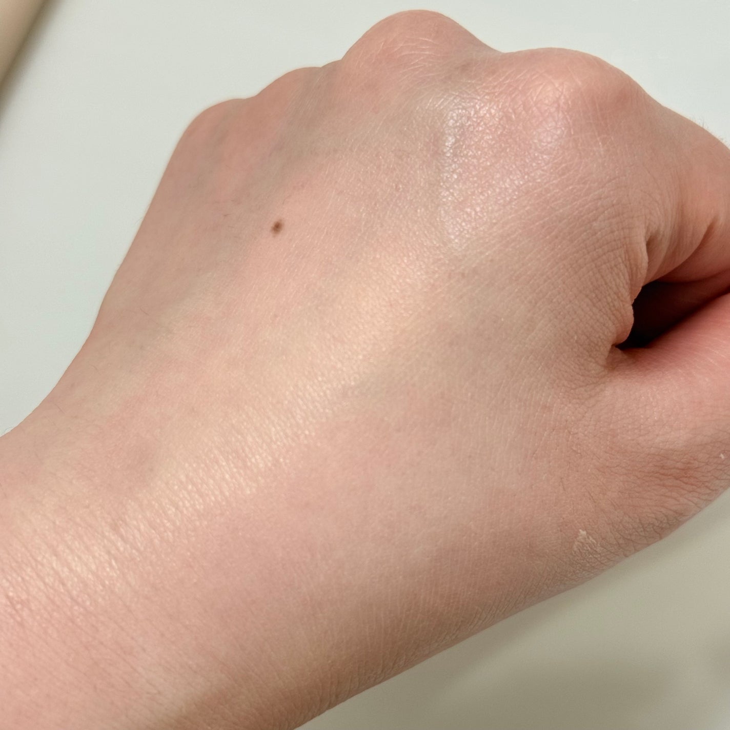 パリュール ゴールド スキン ダブル ヴェール プライマー/GUERLAIN/化粧下地を使ったクチコミ(6枚目)