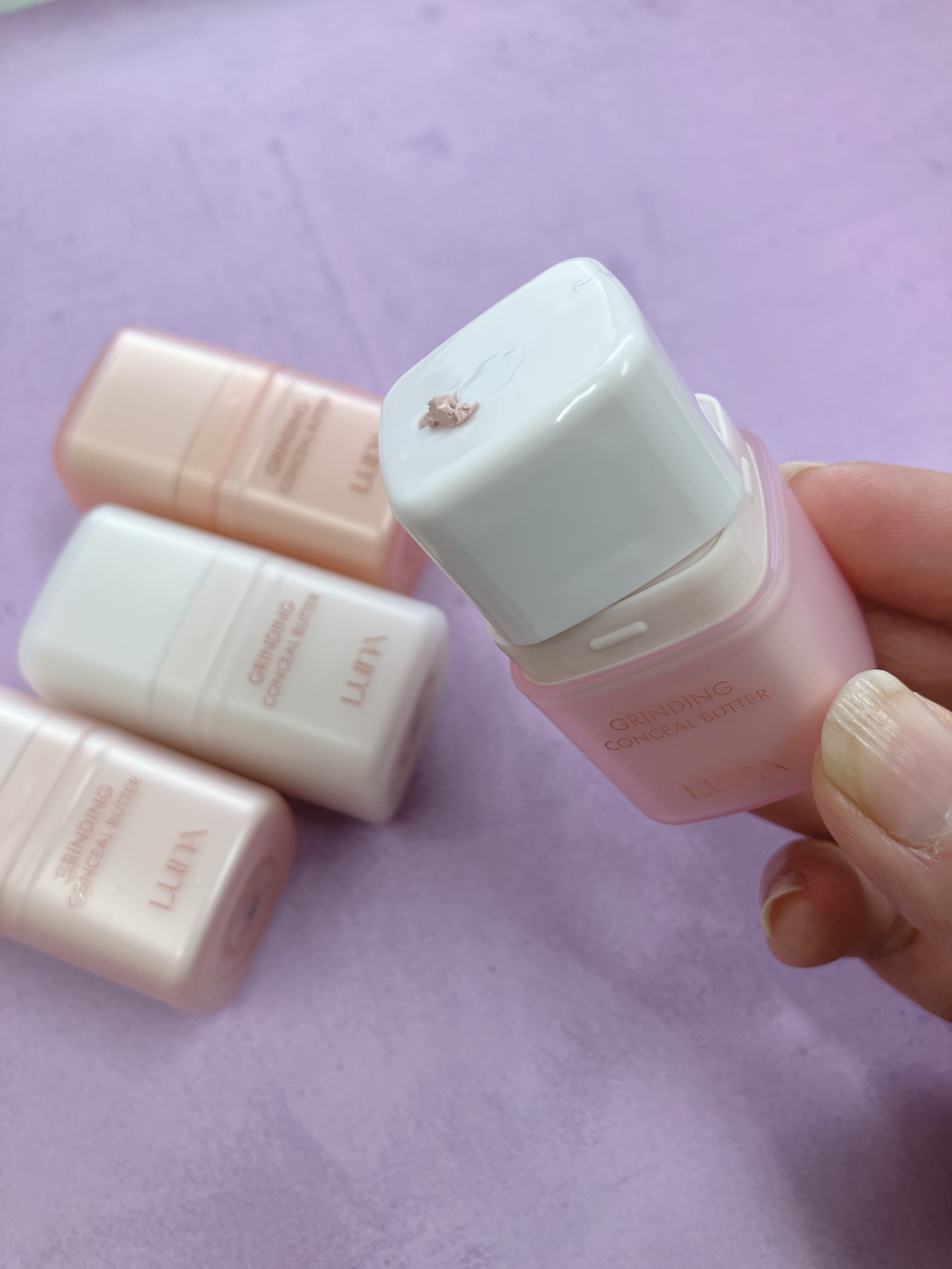 グラインディングコンシールバター/LUNA/クリームコンシーラーを使ったクチコミ（2枚目）