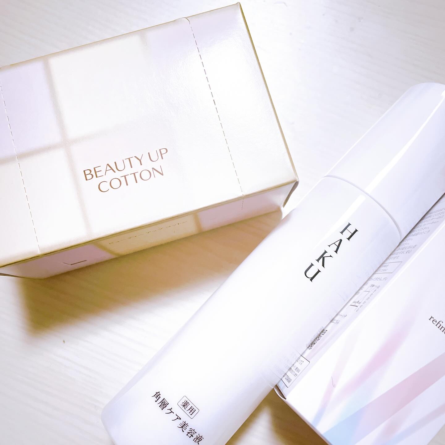 資生堂
【HAKU 薬用角質ケア美容液(医薬部外品)】
【資生堂 ビューティーアップコットンG 28枚入】


美白ケアのサポートアイテム!!
やさしく角層をほぐして、
透明感に満ちた肌へ導いてくれる
HAKU独自のローション状美容液😍
