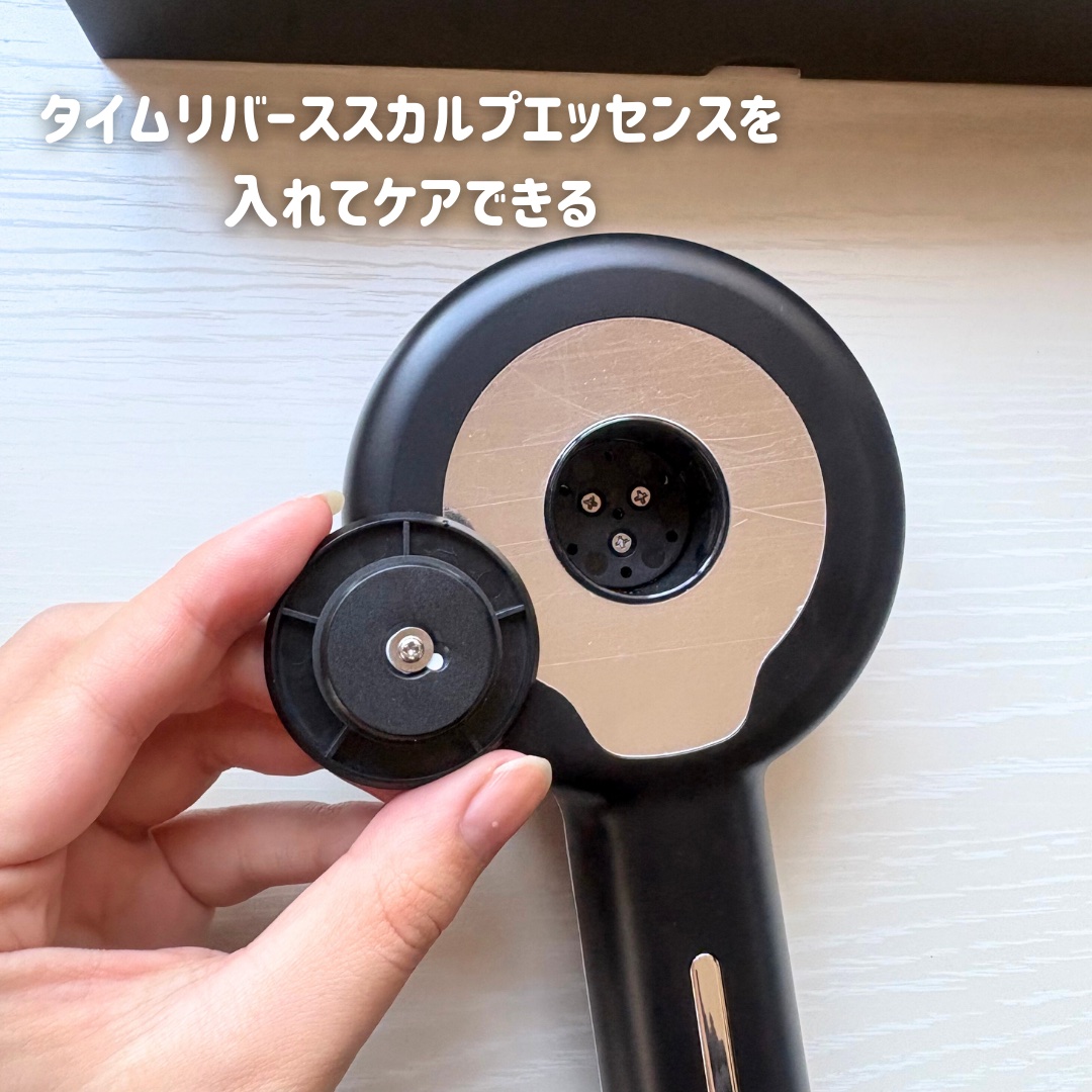 MEDULLA MEDULLA スカルプエアショットのクチコミ「MEDULLA
スカルプエアショット

EMS×赤青LED搭載の、頭皮リカバリーデバイス🧠✨
.....」（2枚目）