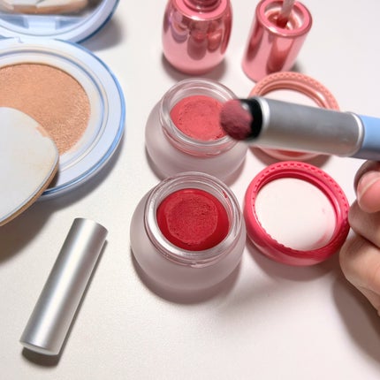 フィー フィンガーライク シリコン リップブラシ W47×D15×H177mm/fwee/メイクブラシの画像