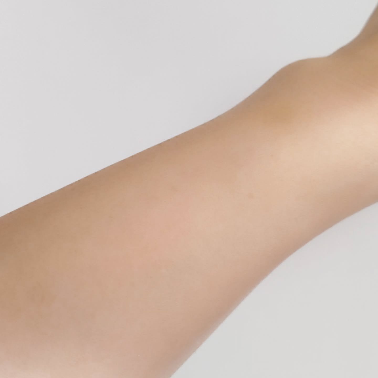 パウダースプレー （無香性）/エージーデオ24/デオドラント・制汗剤を使ったクチコミ（3枚目）