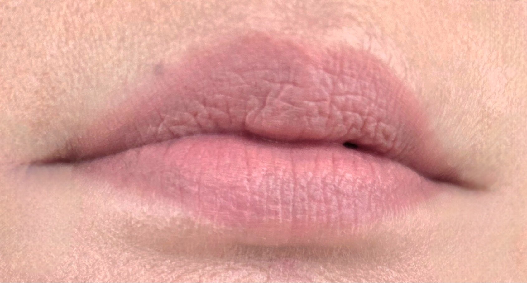 パウダー キス ヘイジー マット リップスティック/M・A・C/口紅を使ったクチコミ（3枚目）