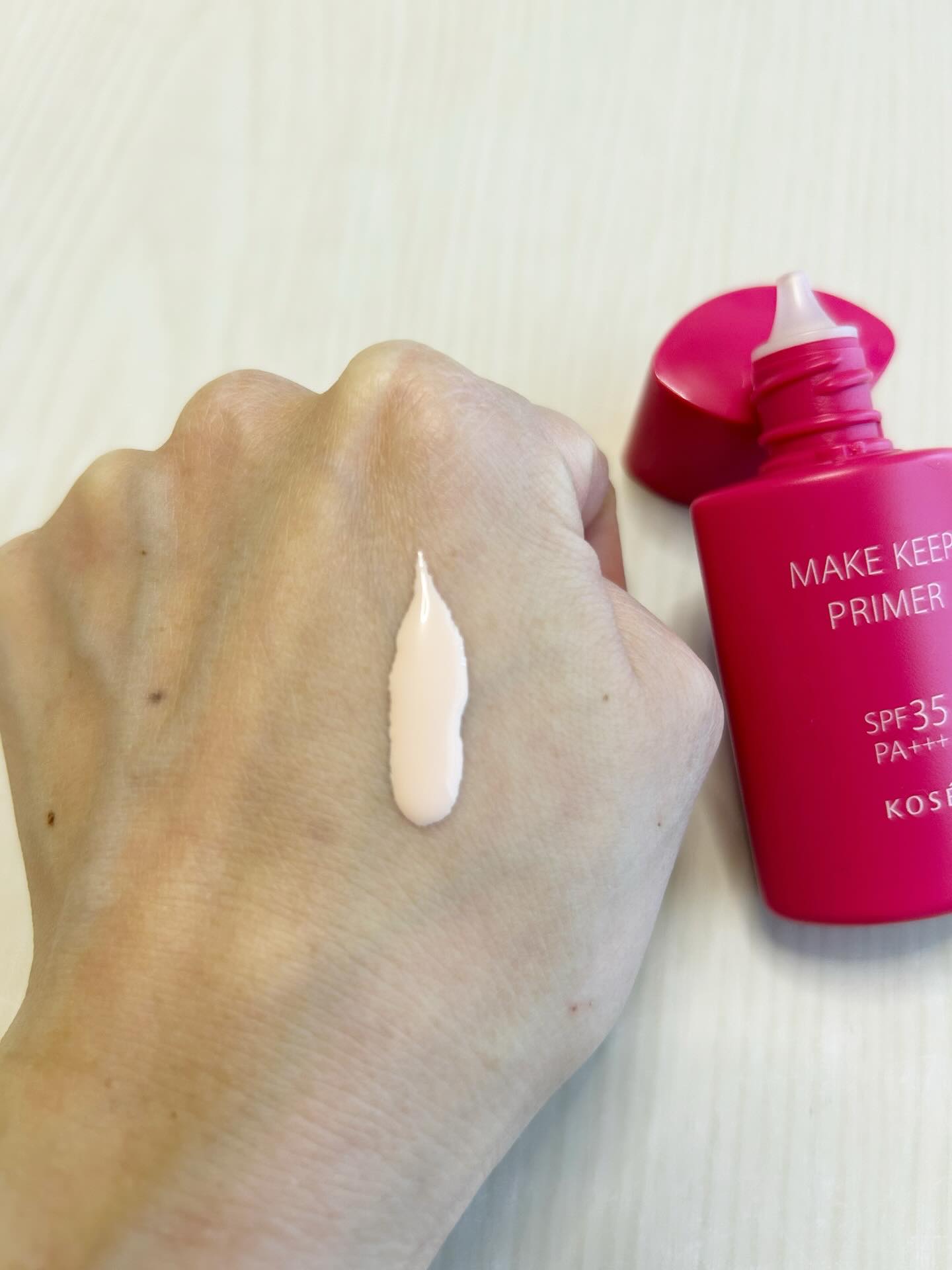 メイク キープ プライマー UV/コーセーコスメニエンス/化粧下地を使ったクチコミ（2枚目）