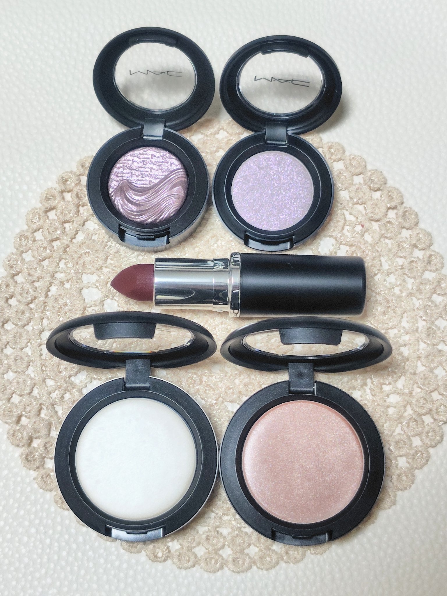 クリーム カラー ベース/M・A・C/ジェル・クリームアイシャドウを使ったクチコミ（3枚目）