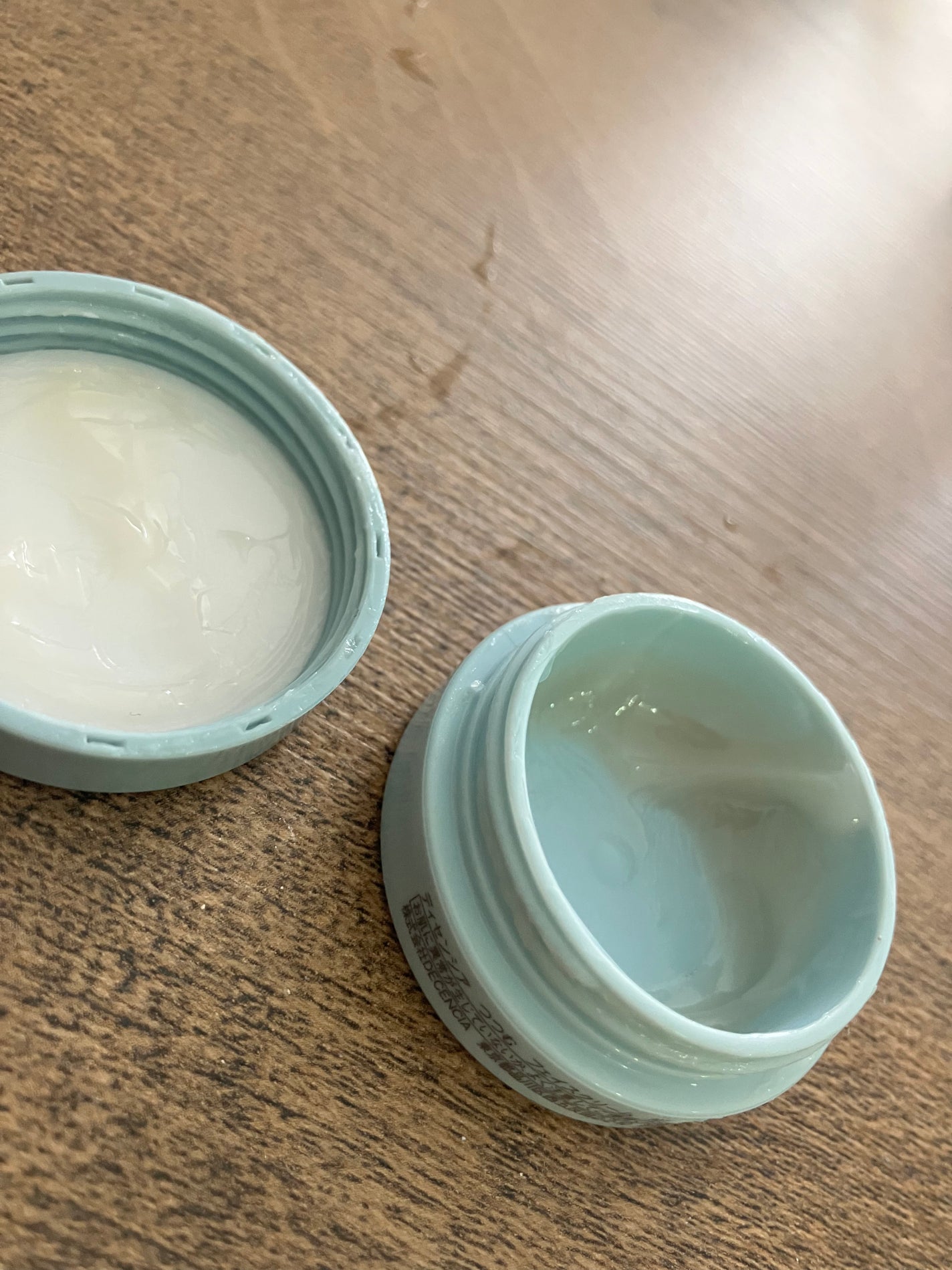 ディセンシア つつむ フェイスクリーム R1/DECENCIA/フェイスクリームを使ったクチコミ(2枚目)