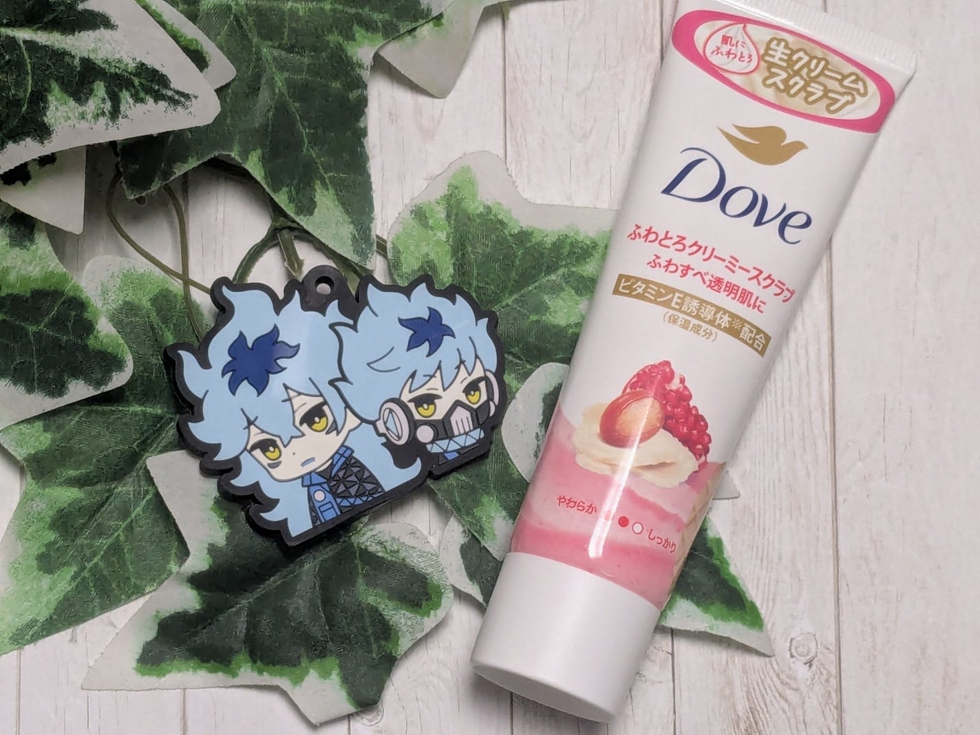 ダヴ ふわとろクリーミースクラブ ザクロ&シアバター/ダヴ/ボディスクラブを使ったクチコミ(1枚目)