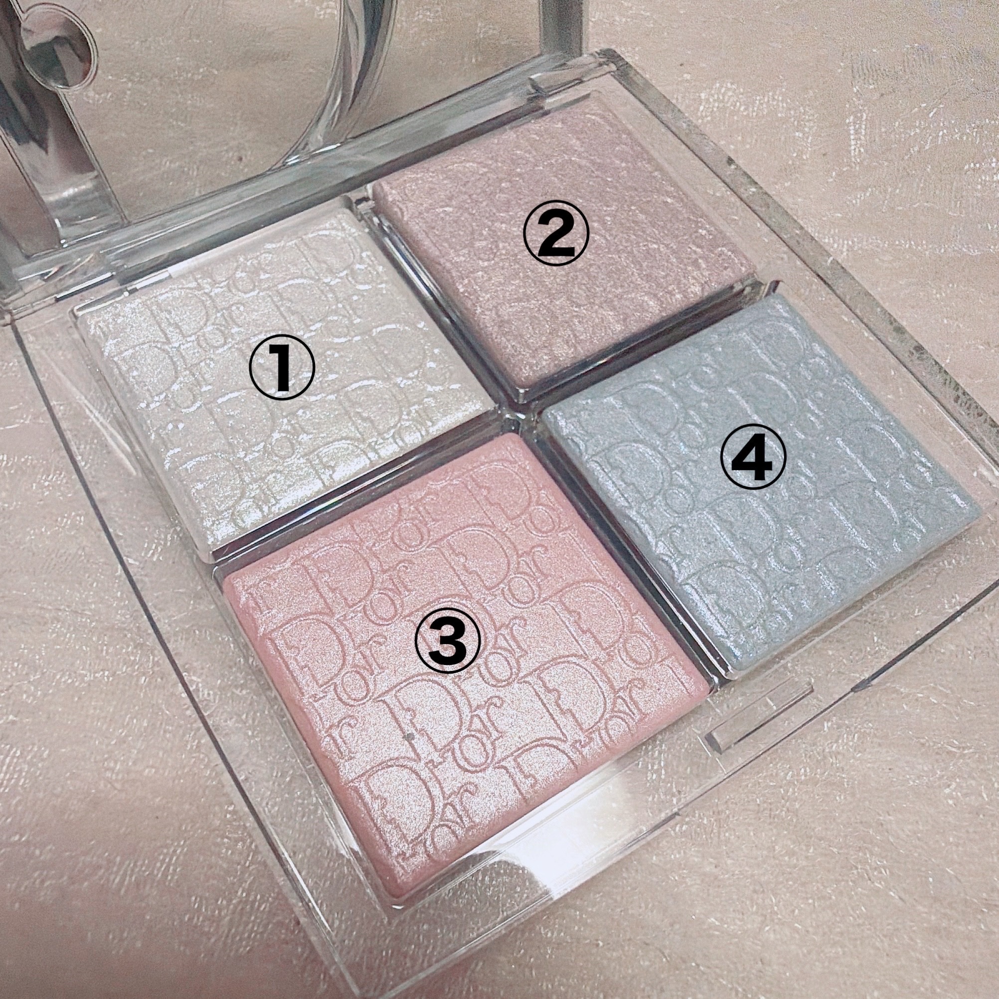 Dior バックステージ グロウ マキシマイザー パレットのクチコミ「＼欲しいツヤが揃う！／
【Dior バックステージ グロウ マキシマイザー パレット】
☑️¥.....」（2枚目）