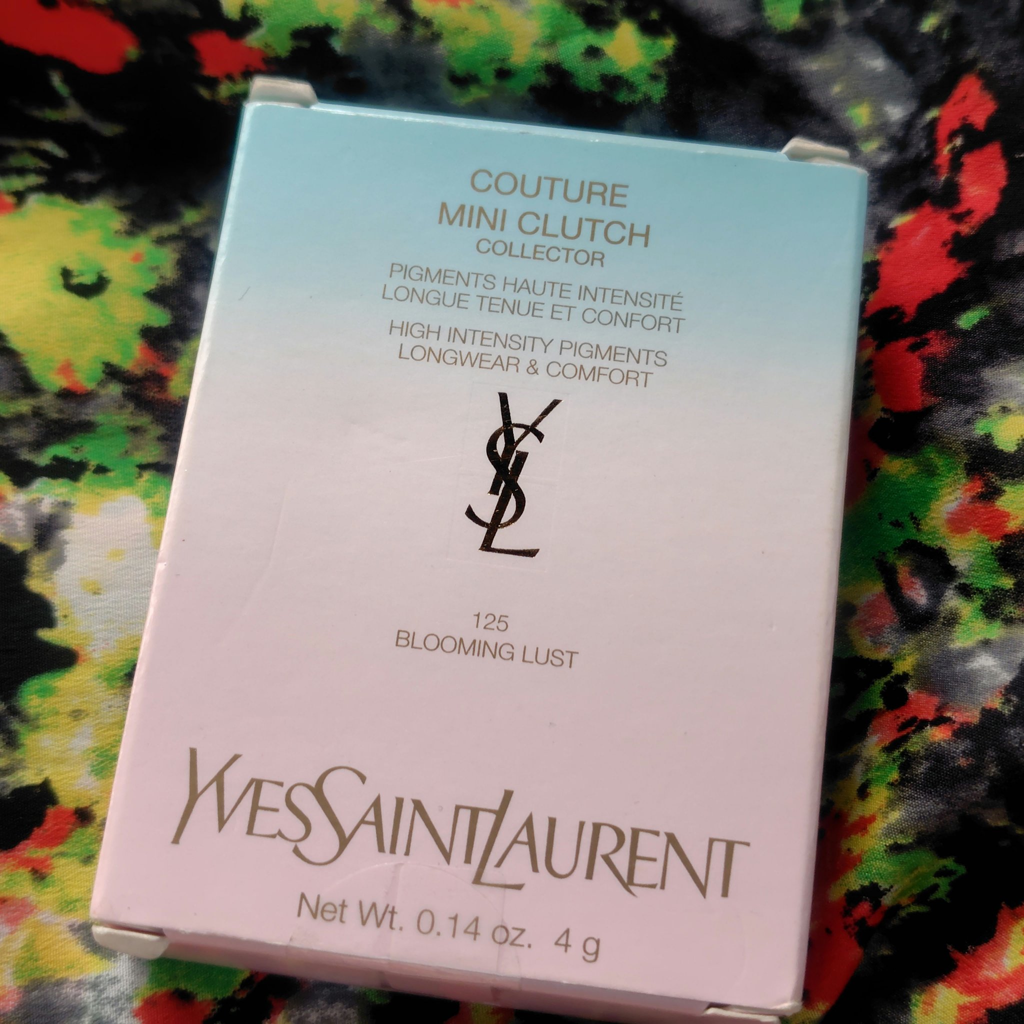 クチュール ミニ クラッチ/YVES SAINT LAURENT BEAUTE/アイシャドウパレットを使ったクチコミ（3枚目）