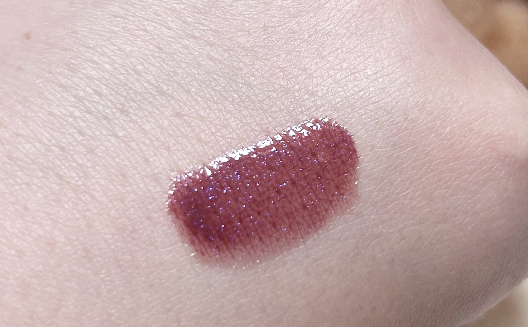 オーナメント プリズム シャイン パール グロス/Milk Touch/リップグロスを使ったクチコミ（2枚目）