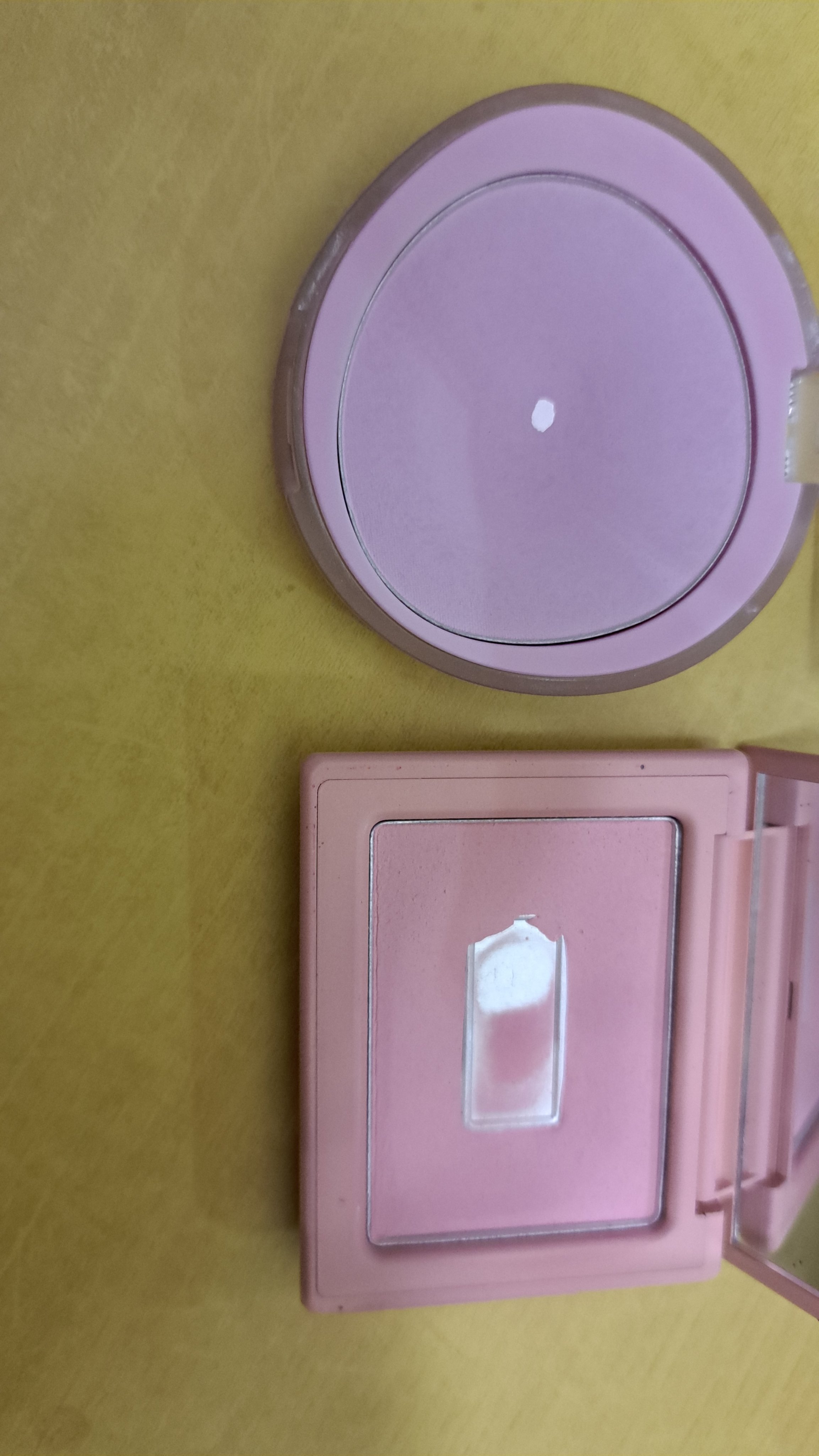 チークステイン ブラッシャー/VDL/パウダーチークを使ったクチコミ（2枚目）