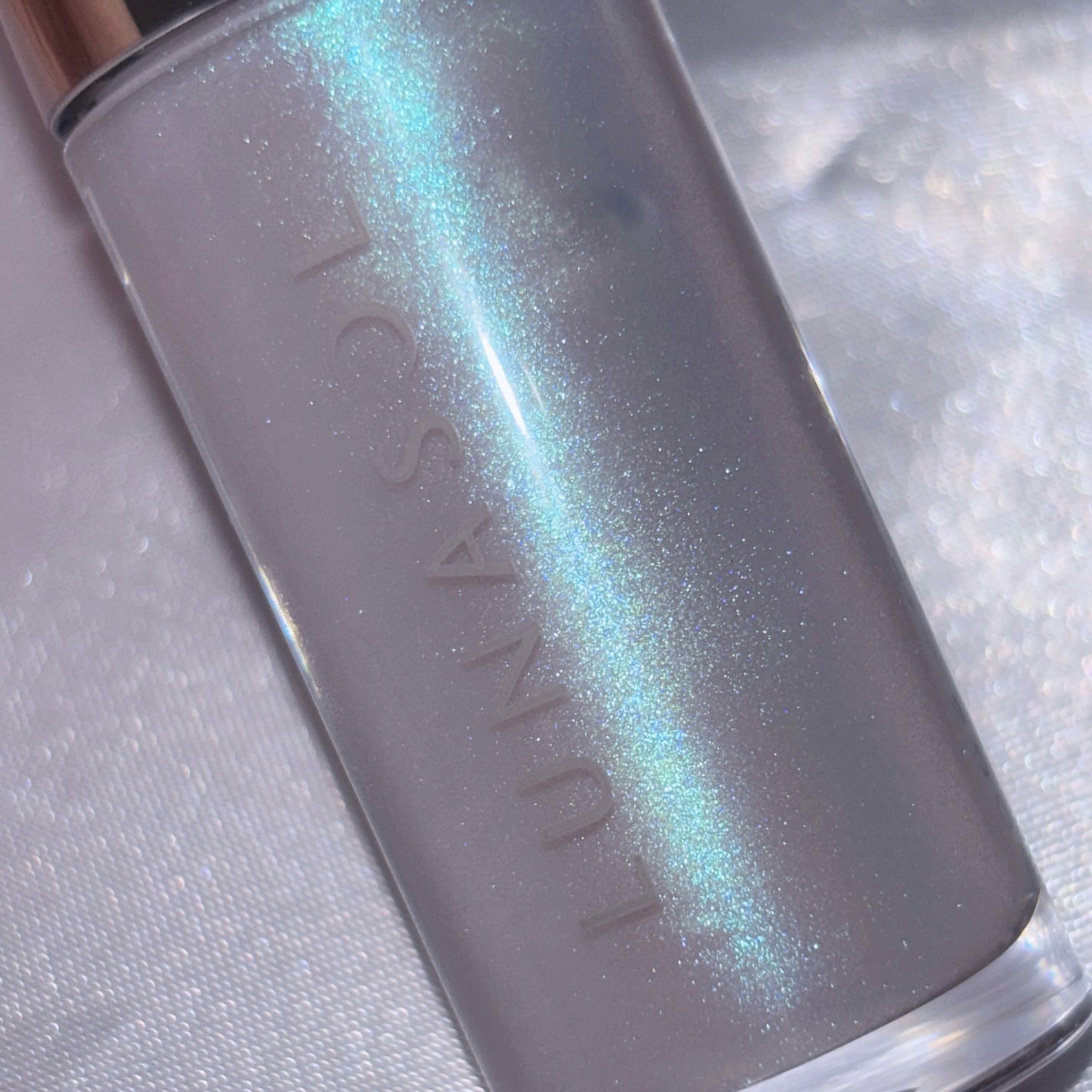 ルナソル イルミネイティングリップオイル/LUNASOL/リップオイルを使ったクチコミ(4枚目)