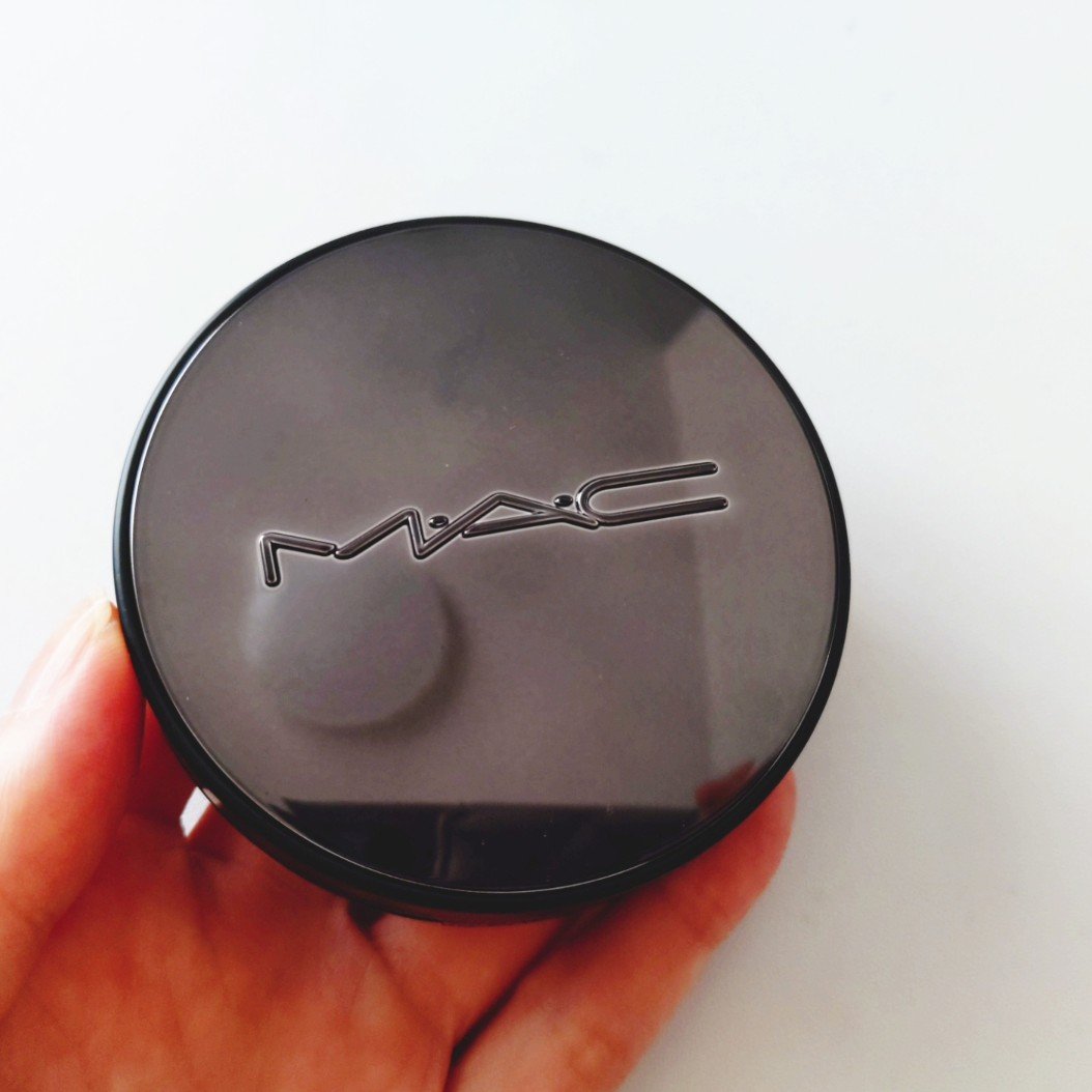 スタジオ フィックス ロングウエア クッション ファンデーション SPF 50/M・A・C/クッションファンデーションを使ったクチコミ（2枚目）