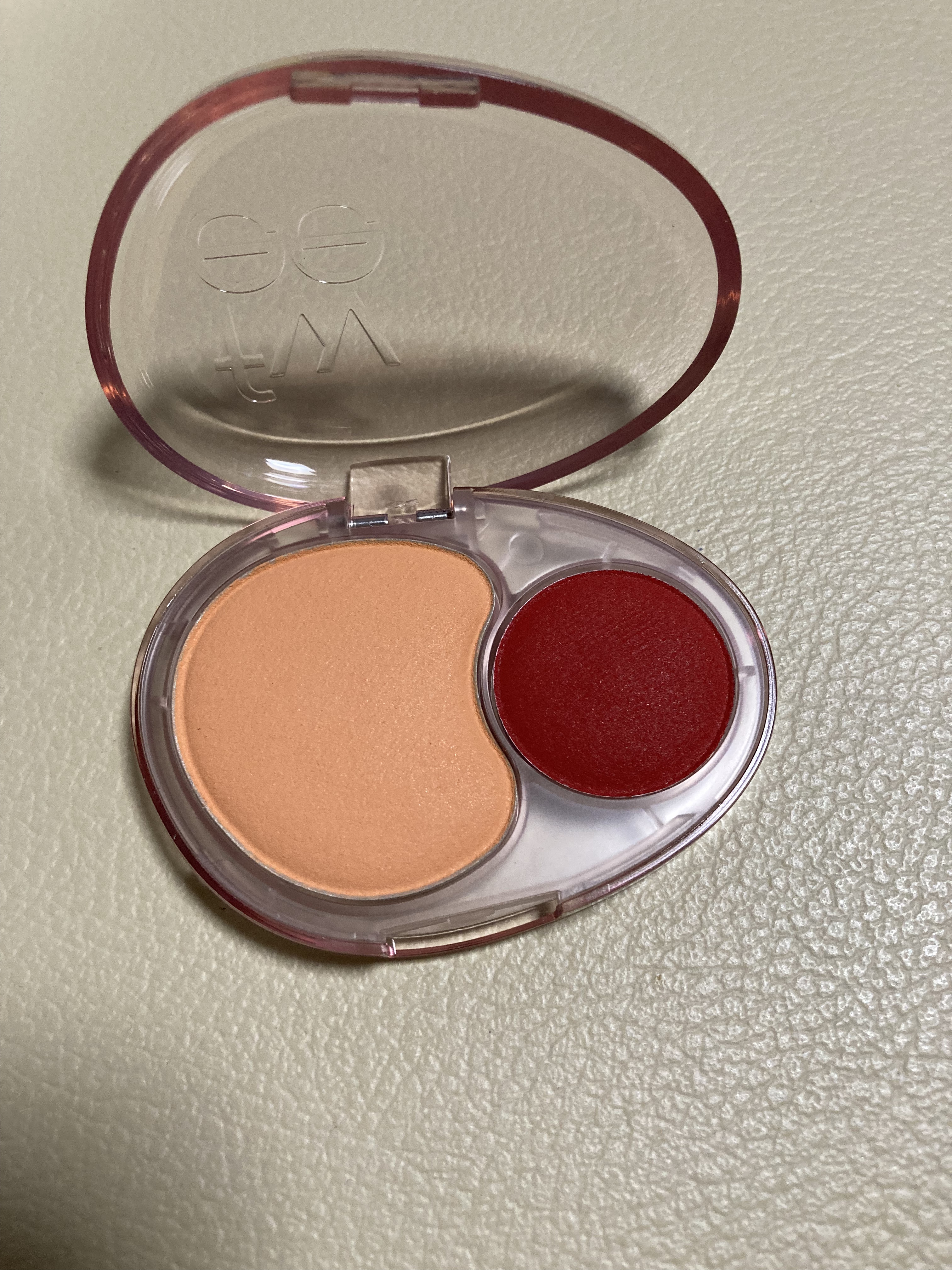 デュアルチークメロウ/fwee/ジェル・クリームチークを使ったクチコミ（2枚目）