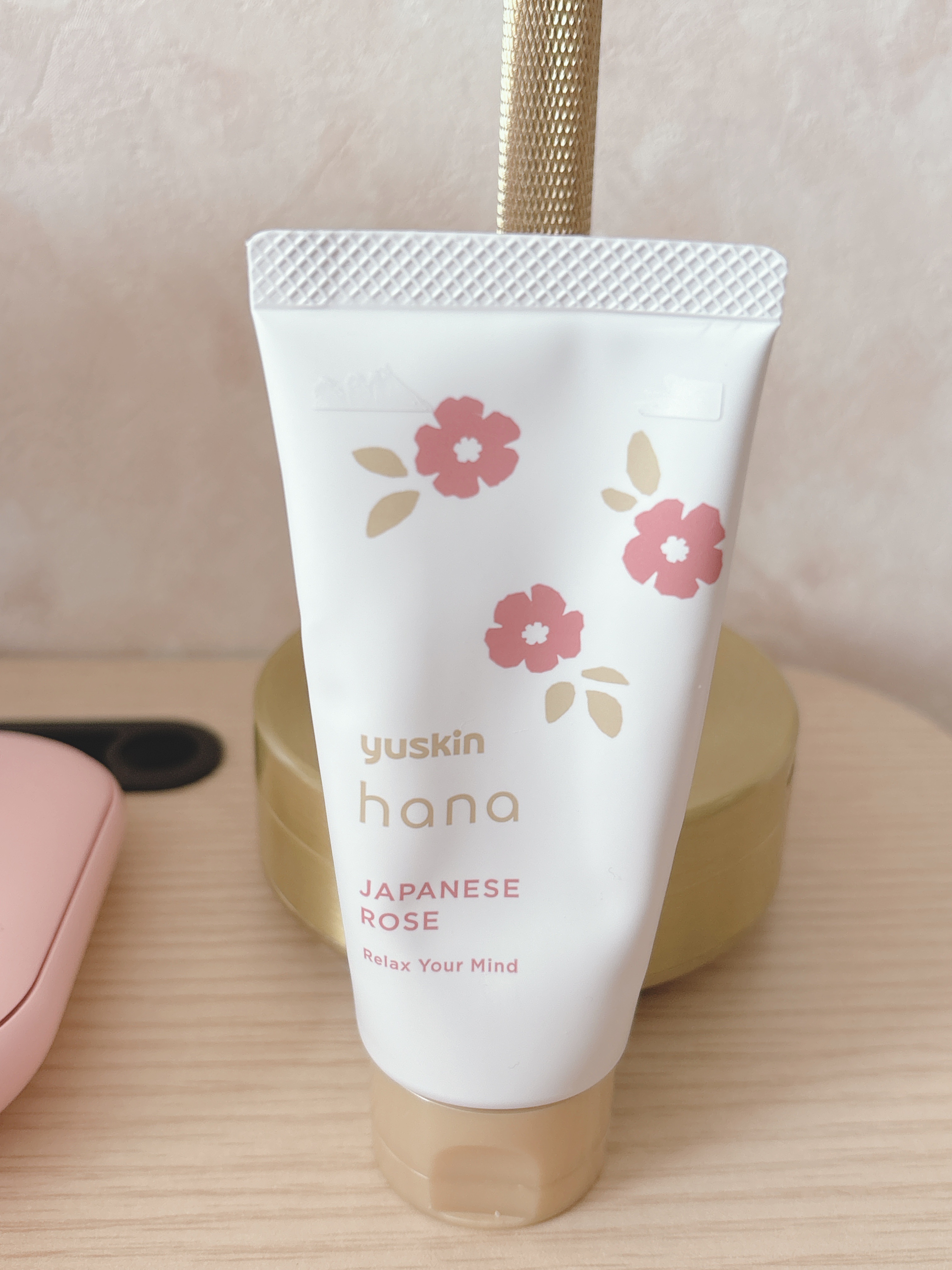 ハンドクリーム ジャパニーズローズ/ユースキンhana/ハンドクリームを使ったクチコミ（1枚目）