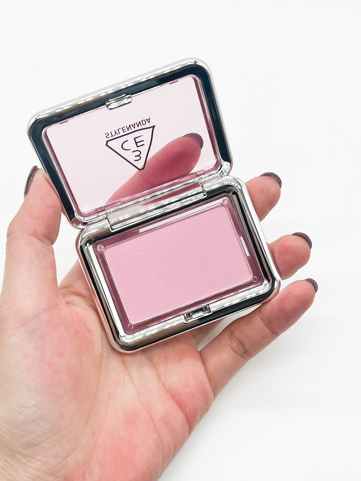 りぴ☆Webライター on LIPS 「SHEINアプリをダウンロードして、Lazchatteを検索&..」(3枚目)