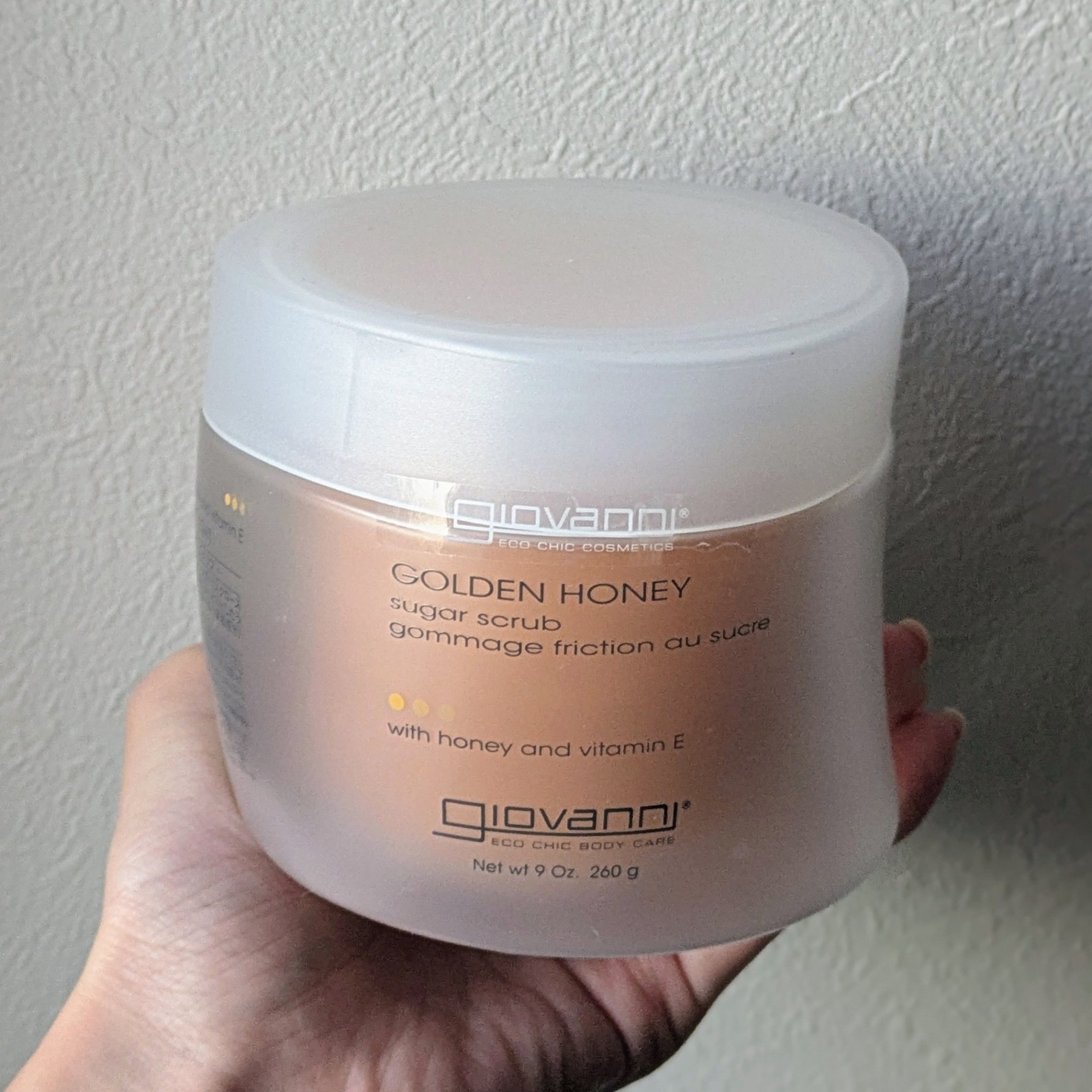 giovanni ジョバンニ シュガー ボディスクラブ ゴールデンハニーのクチコミ「#わたしに贈る癒し美容

✔ジョバンニ ボディスクラブ（GH）
濃密なハニーが香るナチュラルボ.....」（1枚目）