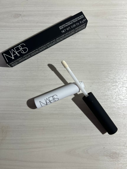 NARS スマッジプルーフ アイシャドーベースのクチコミ「NARS
スマッジプルーフ アイシャドーベース
¥3,740
アイシャドウベースはこれに戻っ.....」(2枚目)