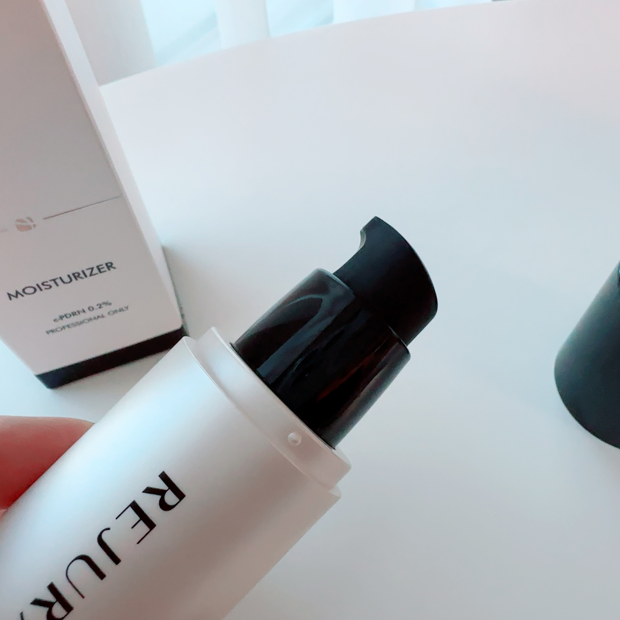 MOISTURIZER/REJURAN COSMETICS/美容液を使ったクチコミ（2枚目）