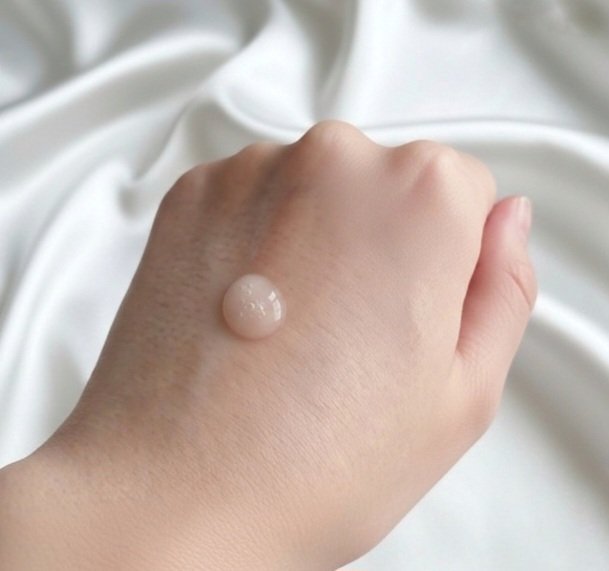 エリクシール エリクシール　ザ セラム aa（医薬部外品）のクチコミ「エリクシール
エリクシール　ザ セラム aa医薬部外品
50mL　つけかえ用

大人美肌に多方.....」（2枚目）