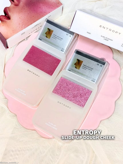 スライドアップドウチーク/ENTROPY/ジェル・クリームチークを使ったクチコミ(1枚目)