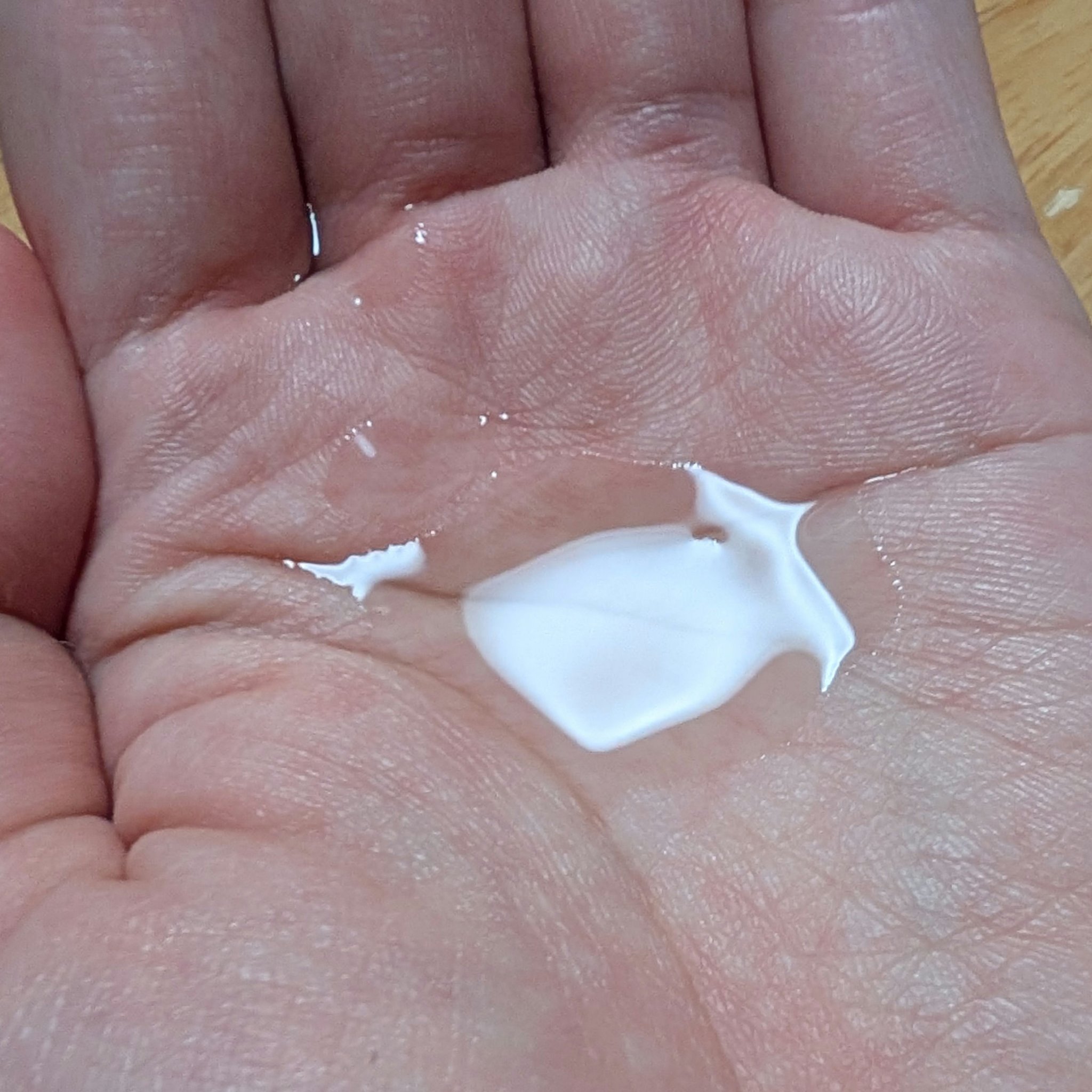 アルティモイストローション/エトヴォス/化粧水を使ったクチコミ（2枚目）