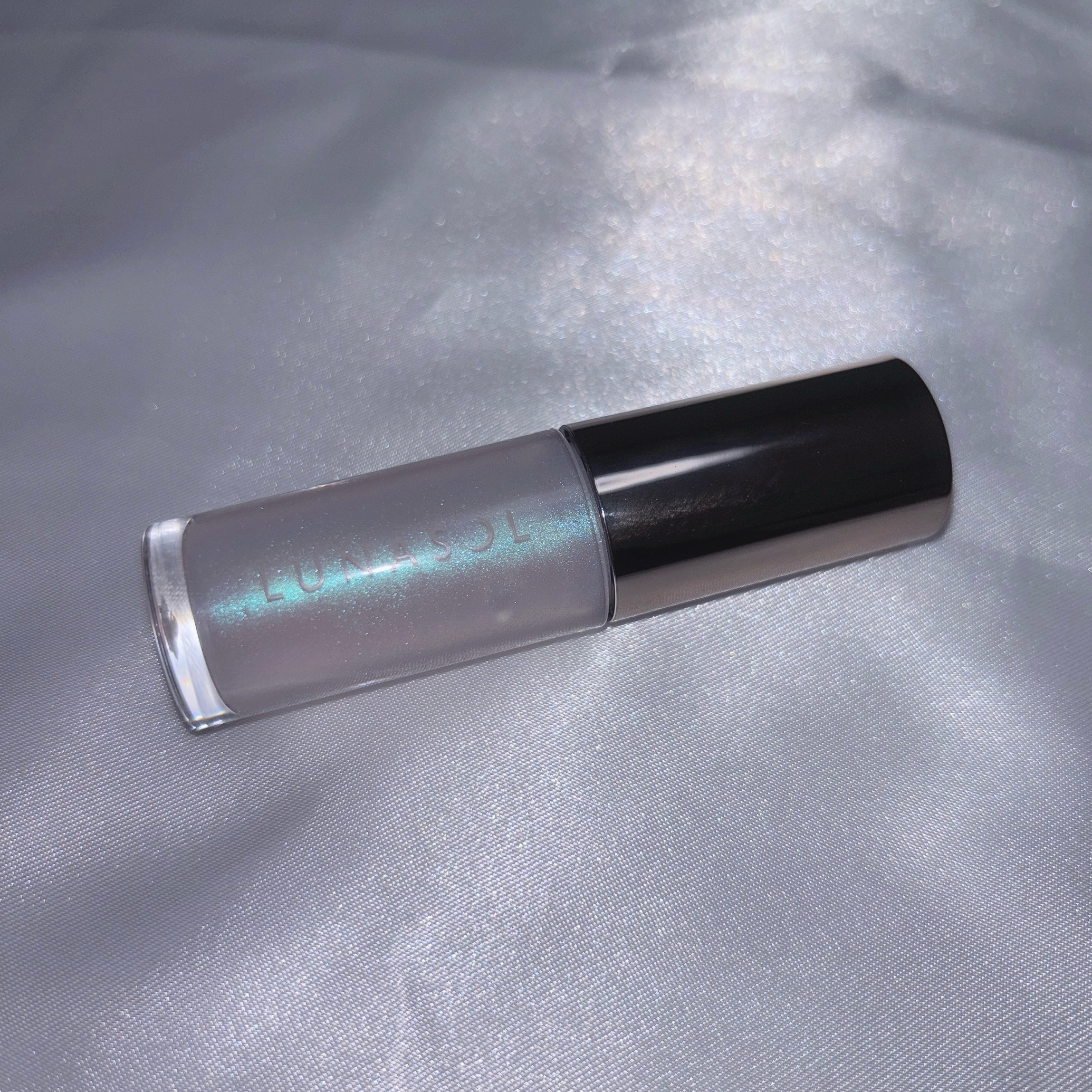 ルナソル イルミネイティングリップオイル/LUNASOL/リップオイルを使ったクチコミ（3枚目）