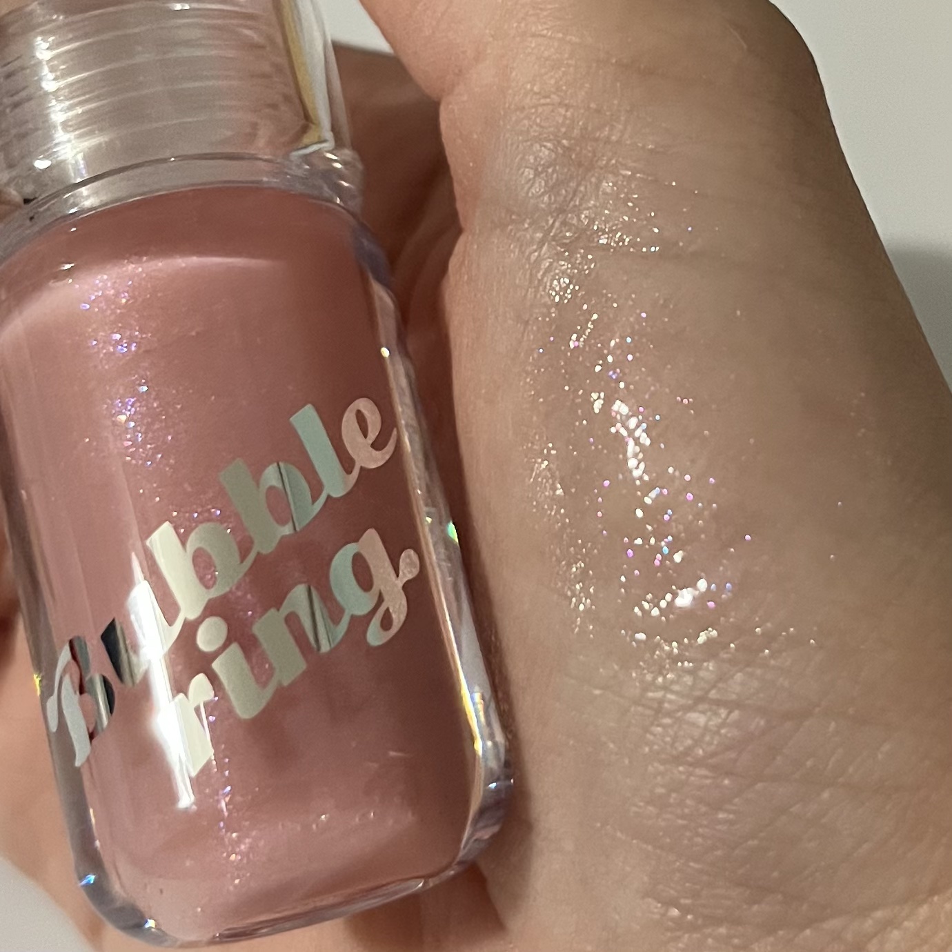 バブルリングガムグロス/LUNA/リップグロスを使ったクチコミ（2枚目）