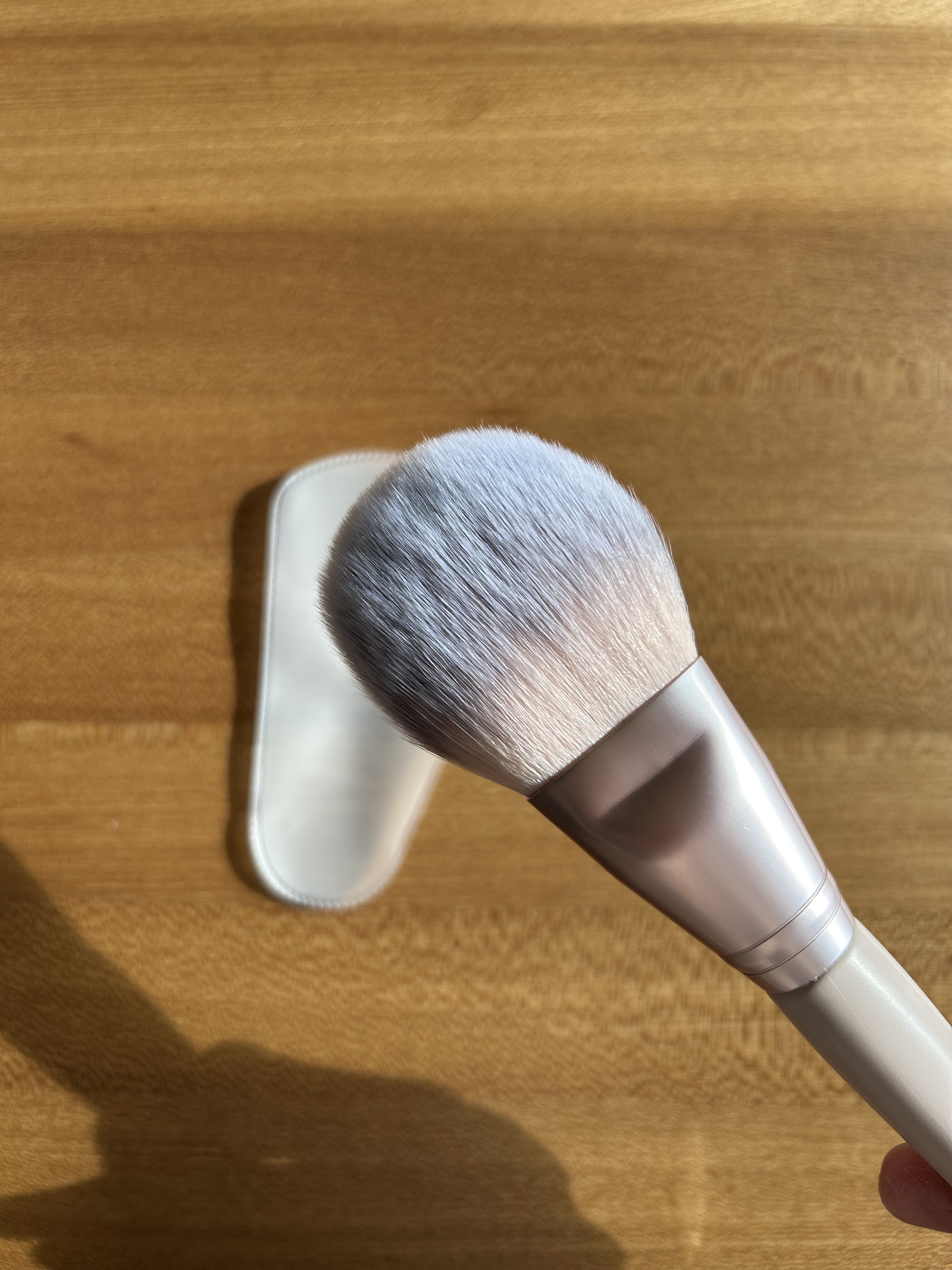パウダーファンブラシ/ロージーローザ/メイクブラシを使ったクチコミ（2枚目）