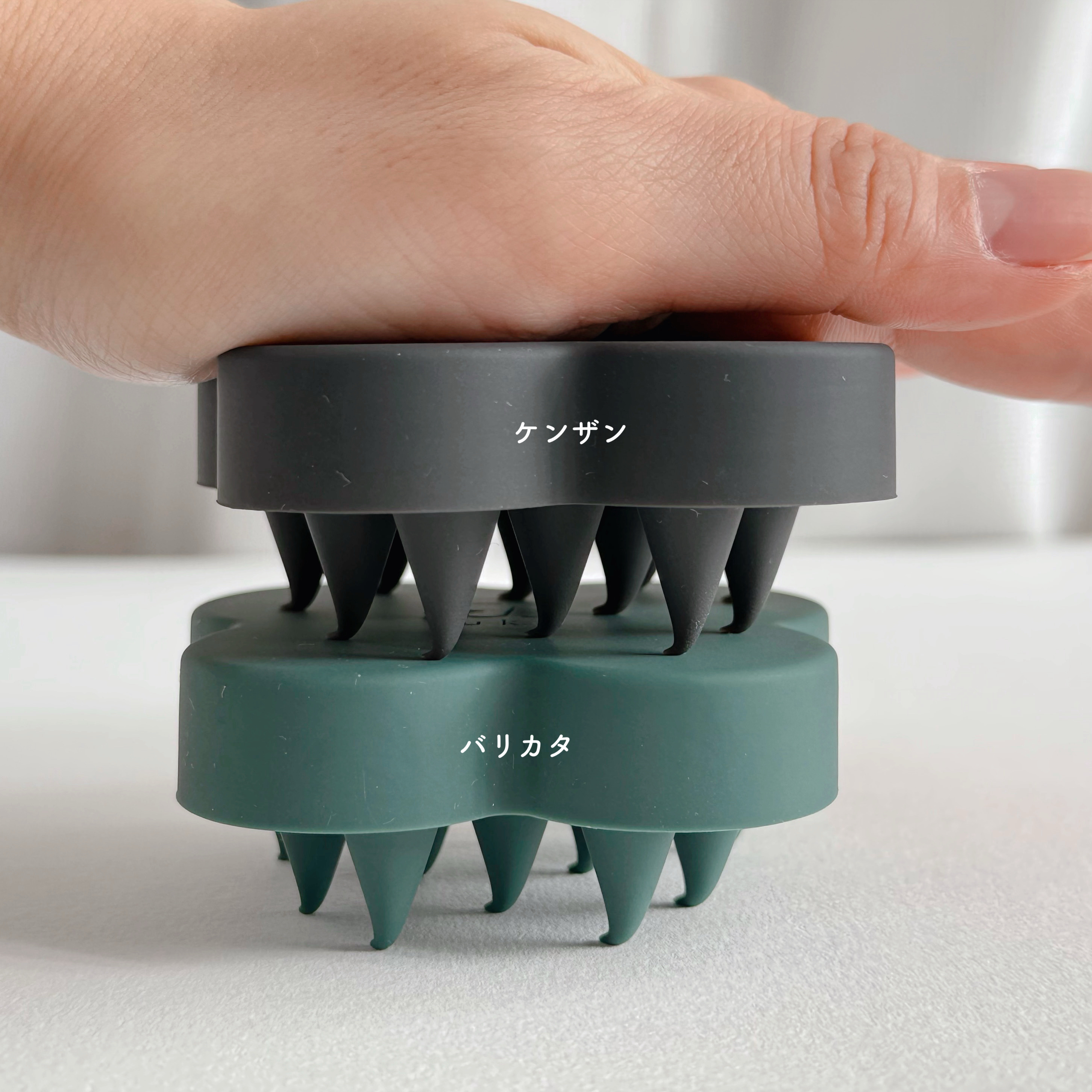 uka scalp brush kenzan/uka/スカルプブラシを使ったクチコミ（3枚目）