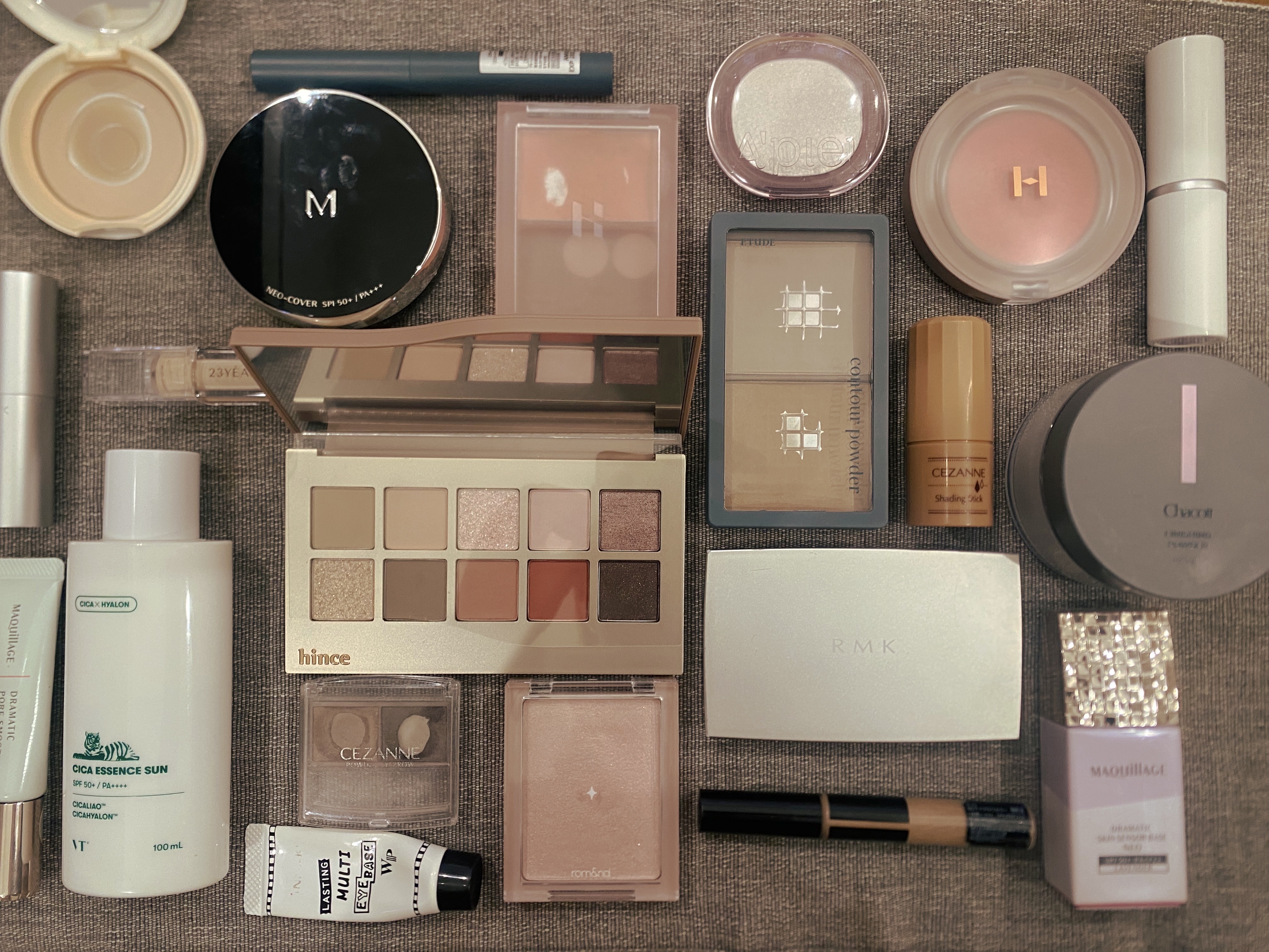 トゥルーディメンションラディアンスバーム/hince/スティックハイライトを使ったクチコミ（2枚目）