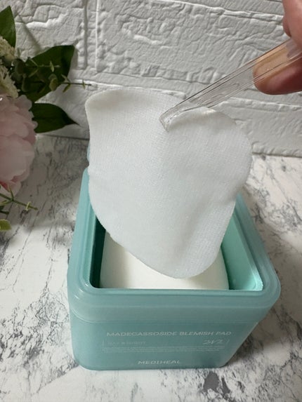 マデカッソシドブレミッシュパッド 100枚入(170ml)+PDRN パッド 10枚入(20ml) /MEDIHEAL/トナーパッドの画像