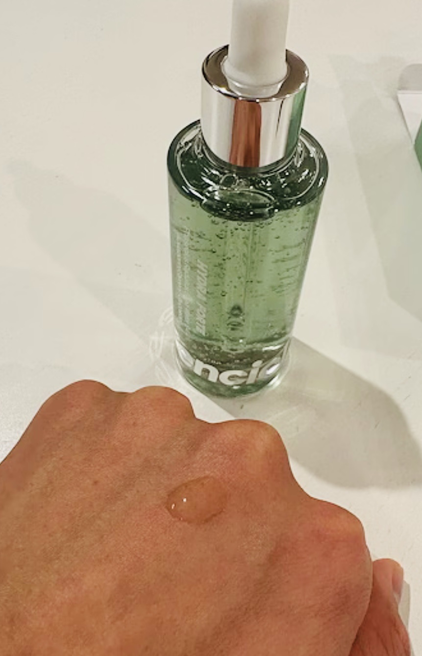 SOOTHE FORTE SERUM/essenciel/ブースター・導入液を使ったクチコミ（2枚目）