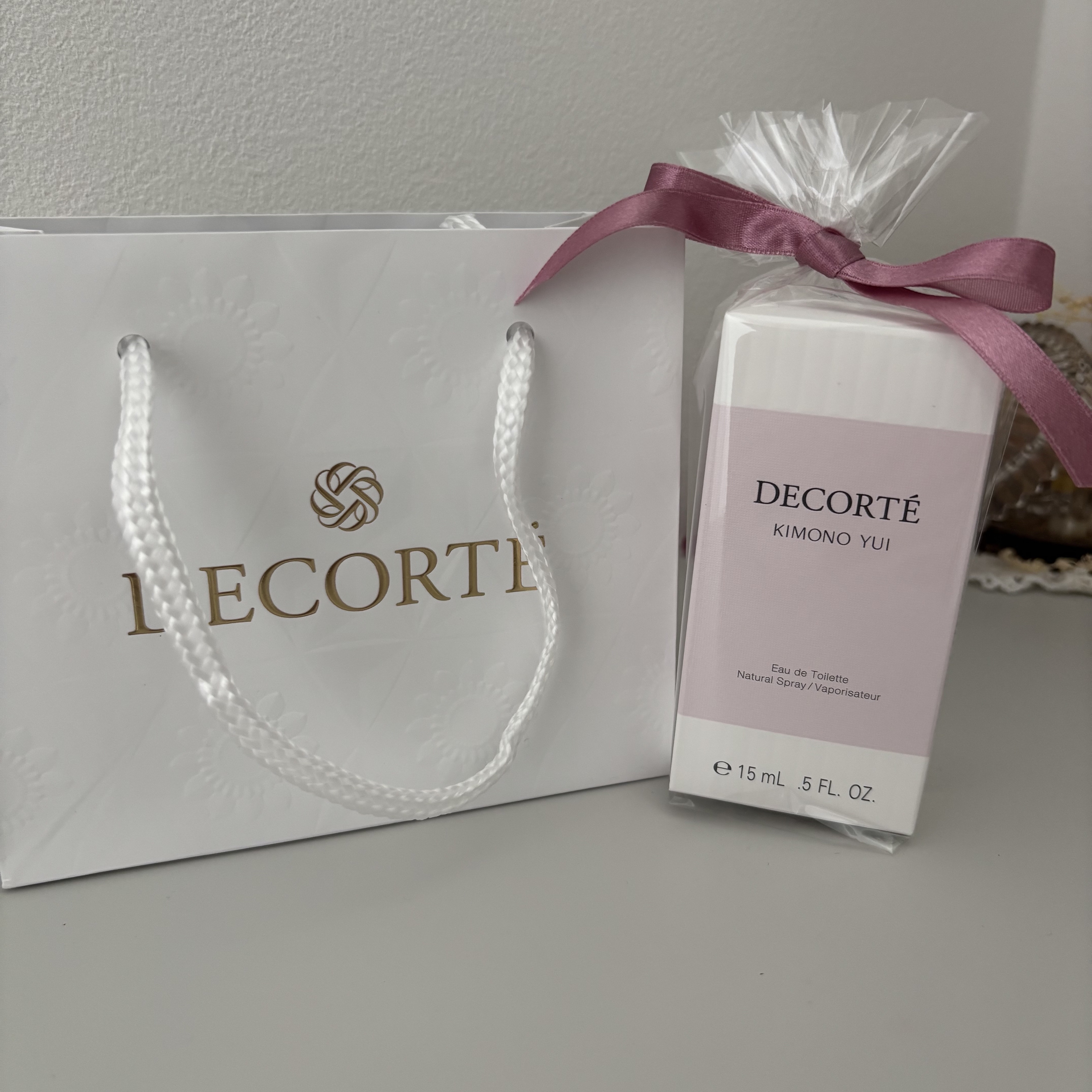 キモノ　ユイ　オードトワレ/DECORTÉ/香水(レディース)を使ったクチコミ（1枚目）