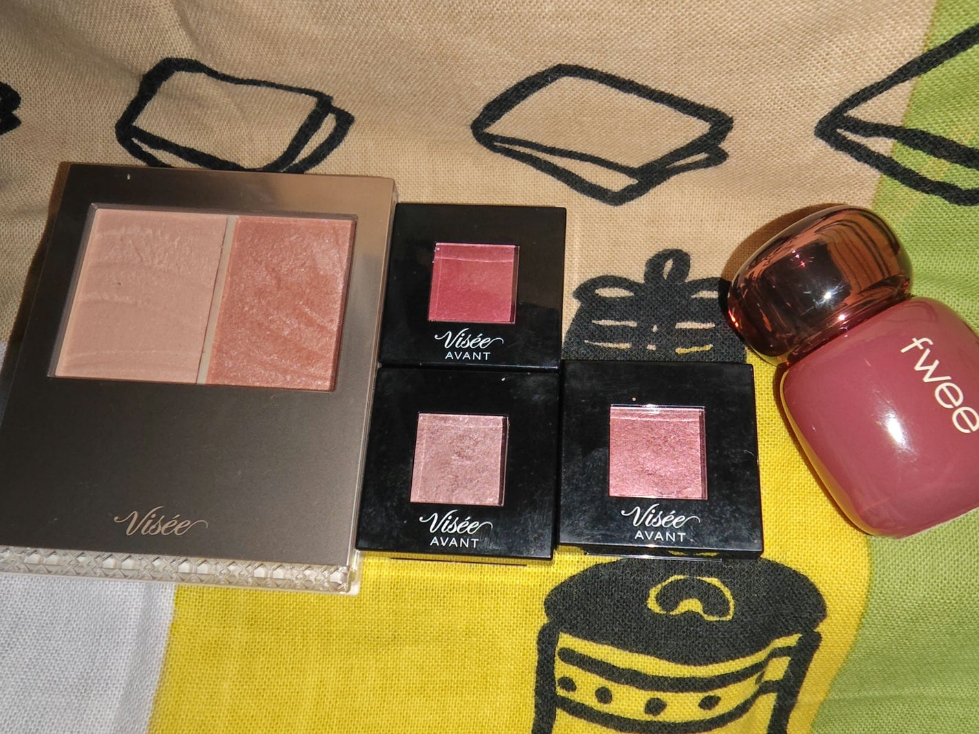 ヴィセ アヴァン シングルアイカラー/Visée/単色アイシャドウを使ったクチコミ(1枚目)