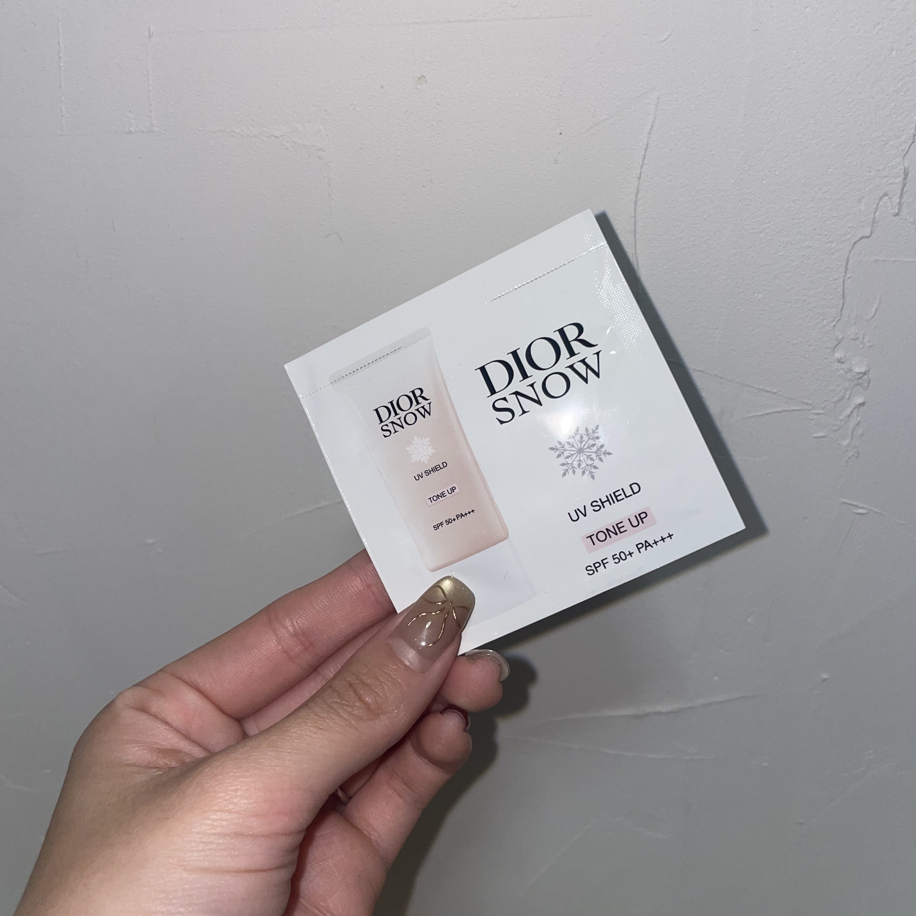 Dior 【旧】スノー UVシールド トーンアップ 50+のクチコミ「Diorスノー UVシールド トーンアップ 50+¥7,480

..」（1枚目）