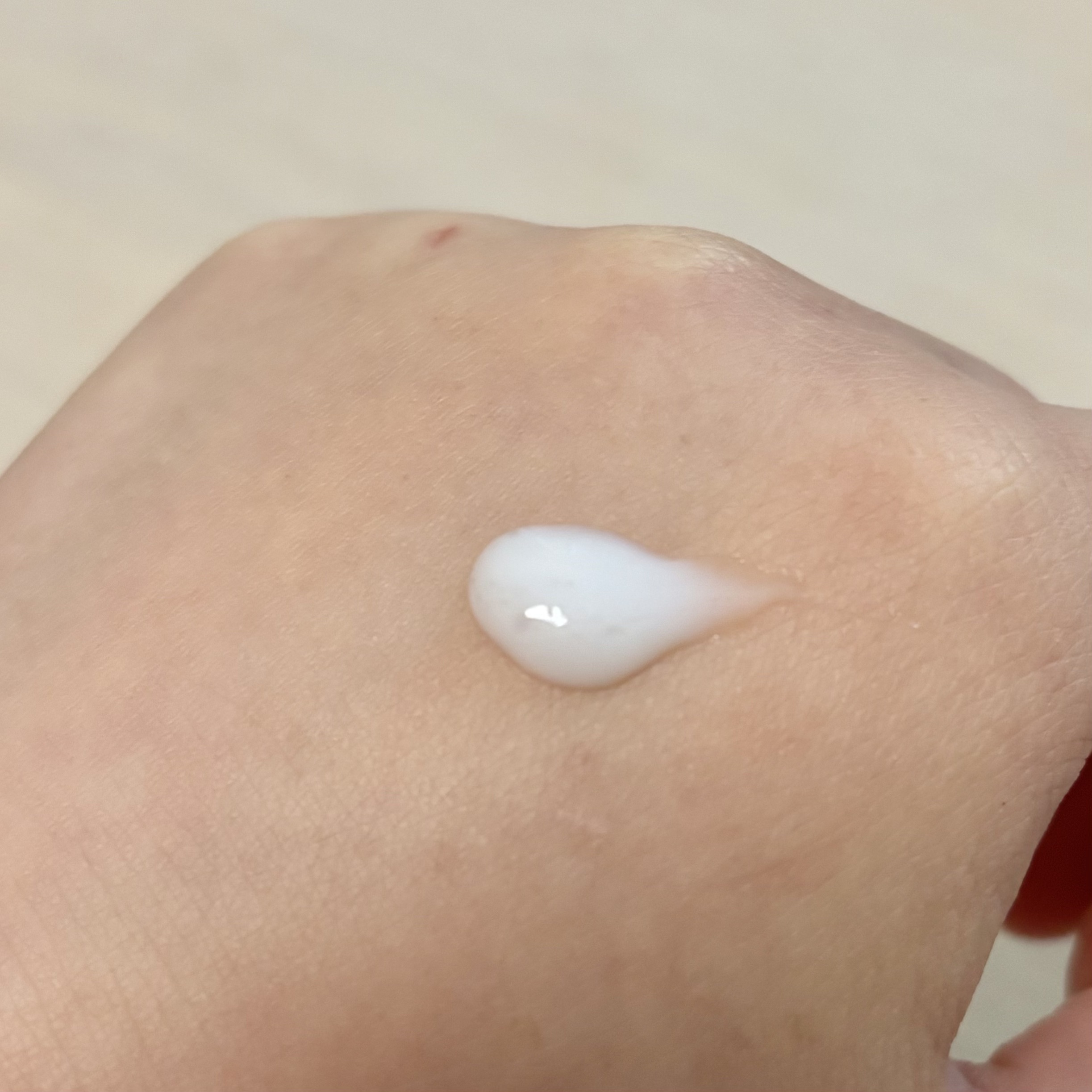 ディープリペアヘアセラム/TIARERA/ヘアオイルを使ったクチコミ（2枚目）