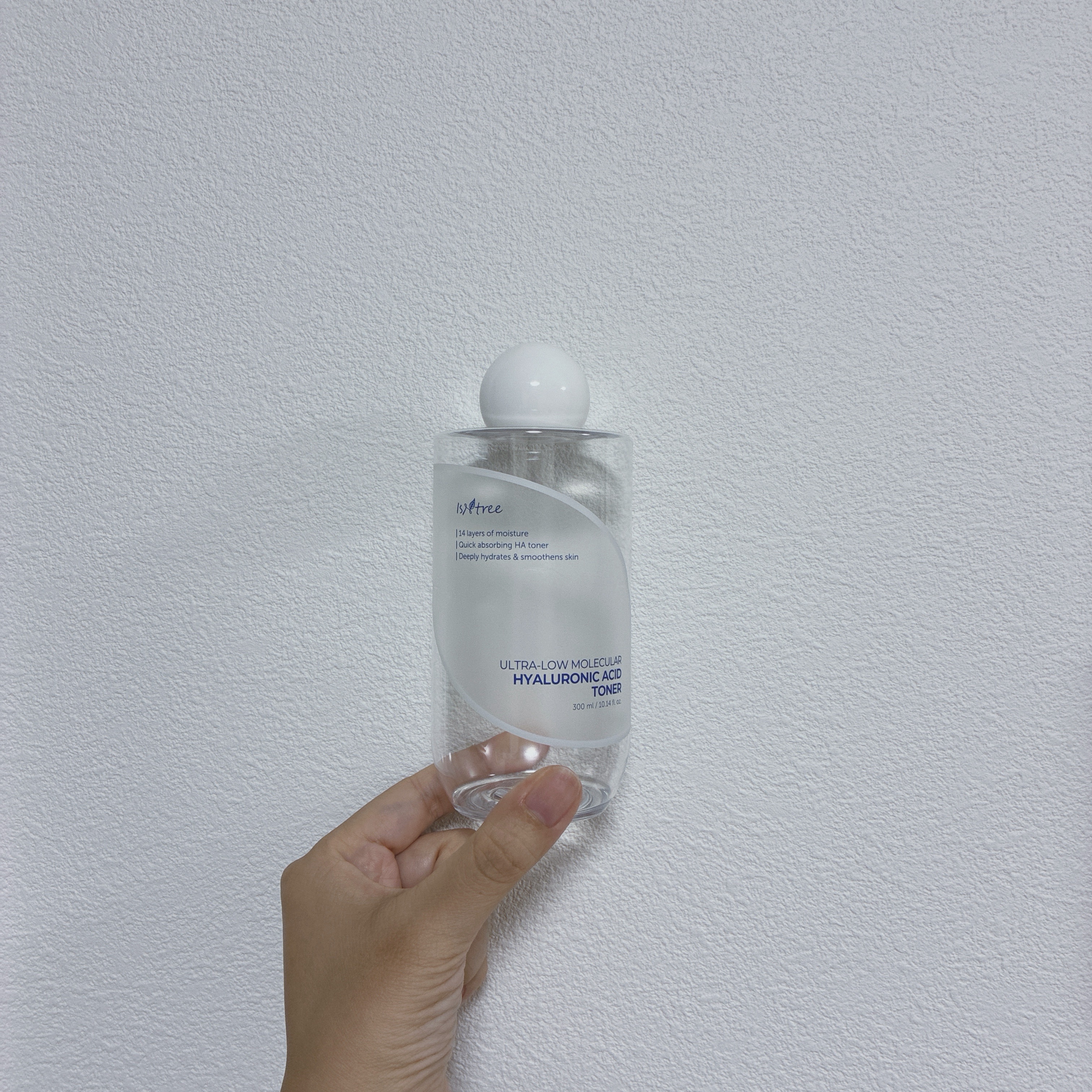 「超低分子 ヒアルロン酸 トナー」

☘️リピート→×
☘️独特な香りが好きになれず…

@isntree_jp 
#使い切りスキンケア 
#超低分子ヒアルロン酸トナー