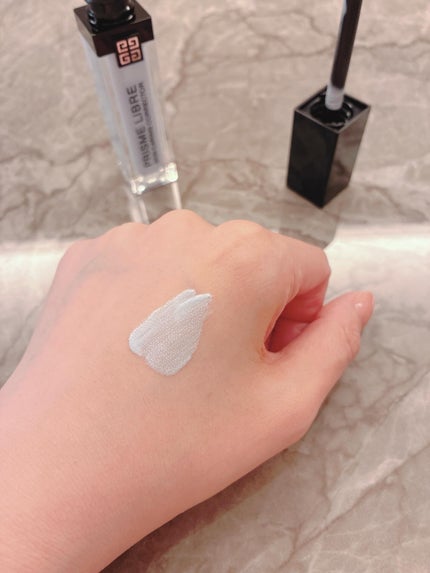 プリズム・リーブル・スキンケアリング・コレクター/GIVENCHY/化粧下地を使ったクチコミ(2枚目)