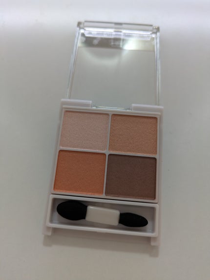 シルキースフレアイズ/キャンメイク/アイシャドウパレットを使ったクチコミ(2枚目)