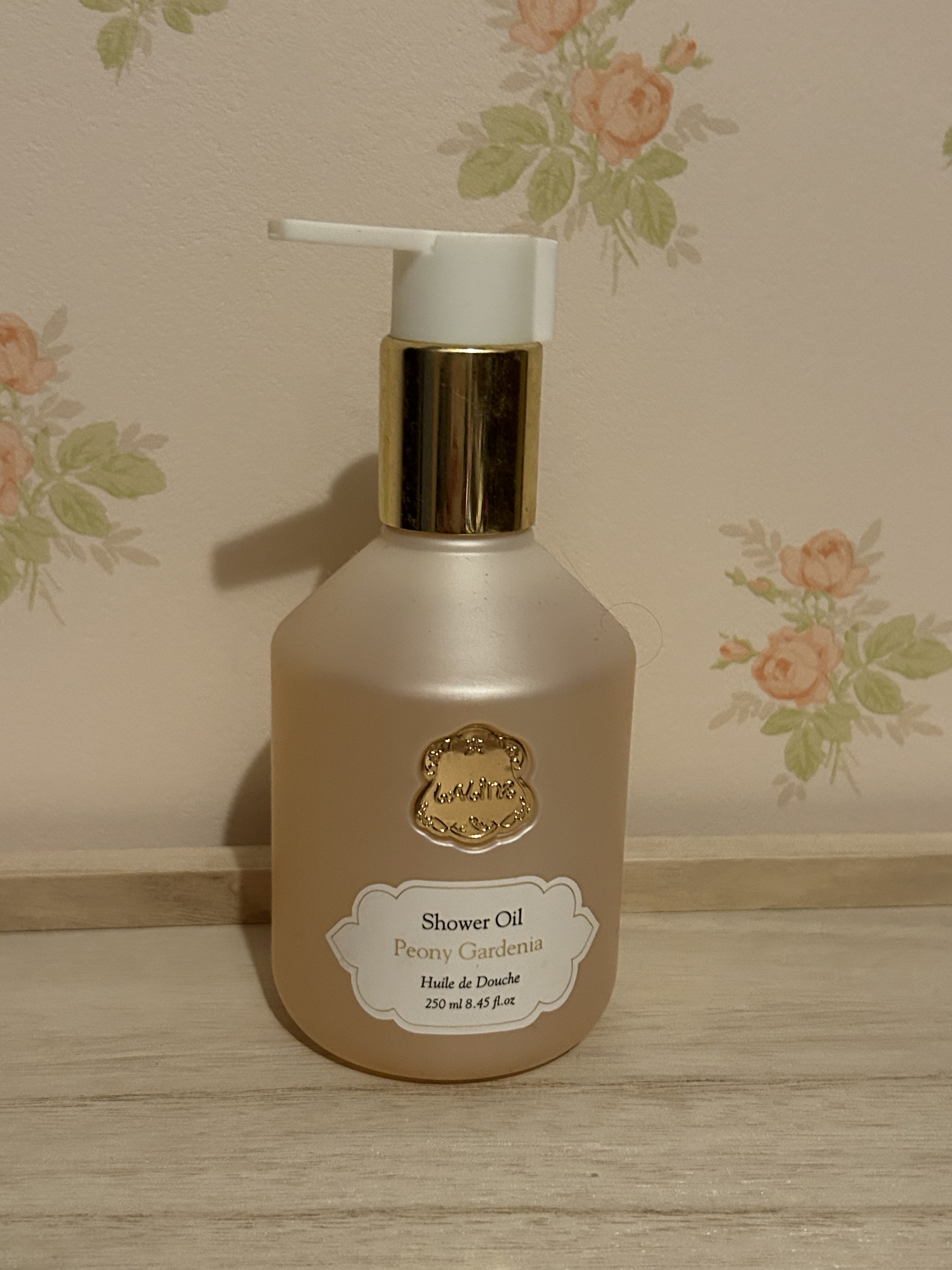 ピオニーガーデニア シャワーオイル/Laline/ボディソープを使ったクチコミ（1枚目）