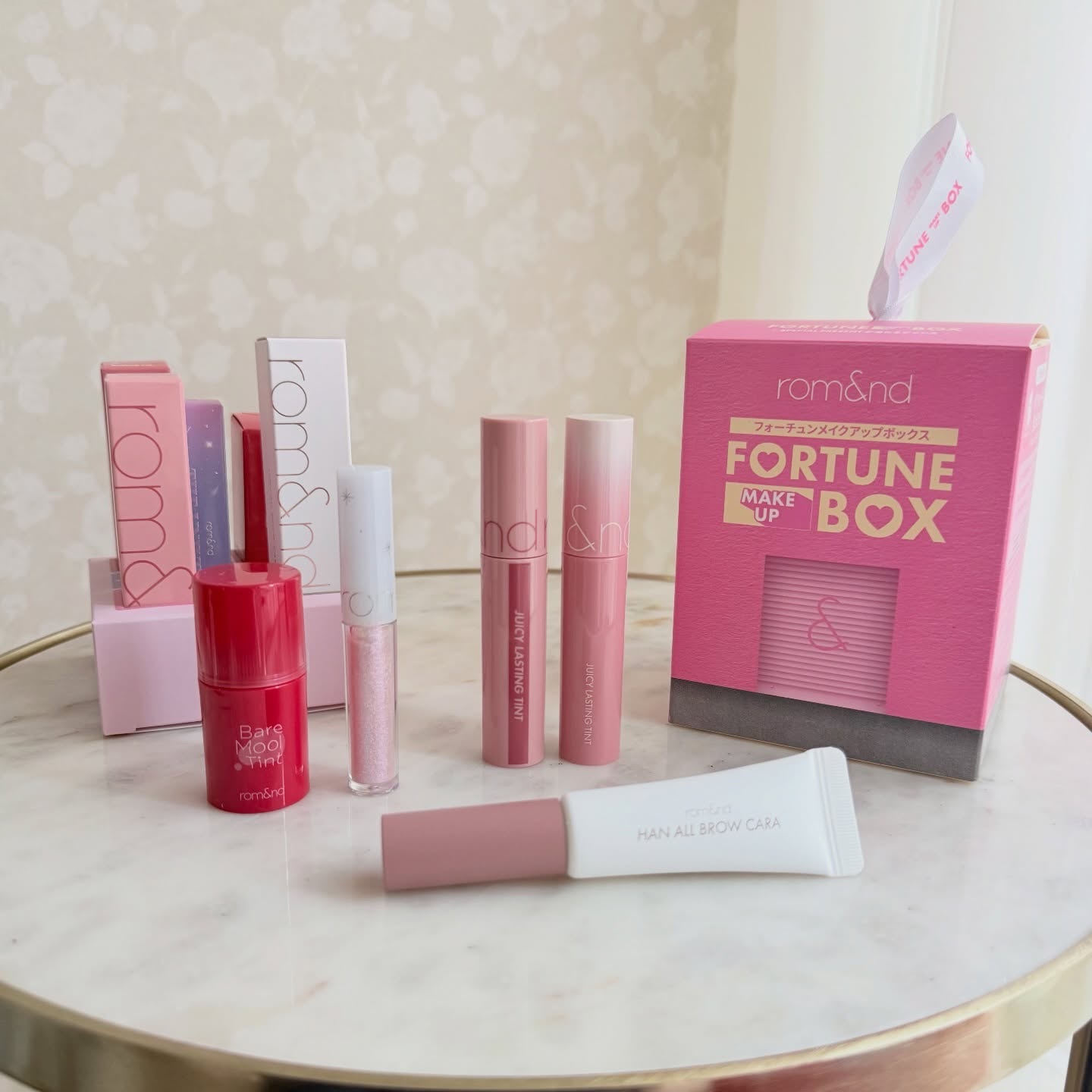 ジューシーラスティングティント/rom&nd/リップティントを使ったクチコミ（1枚目）