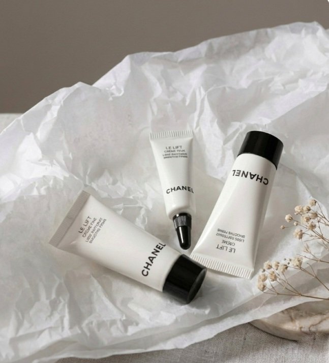 シャネルでお買いものしたらサンプルをいただきました。
旅行の時使お❤