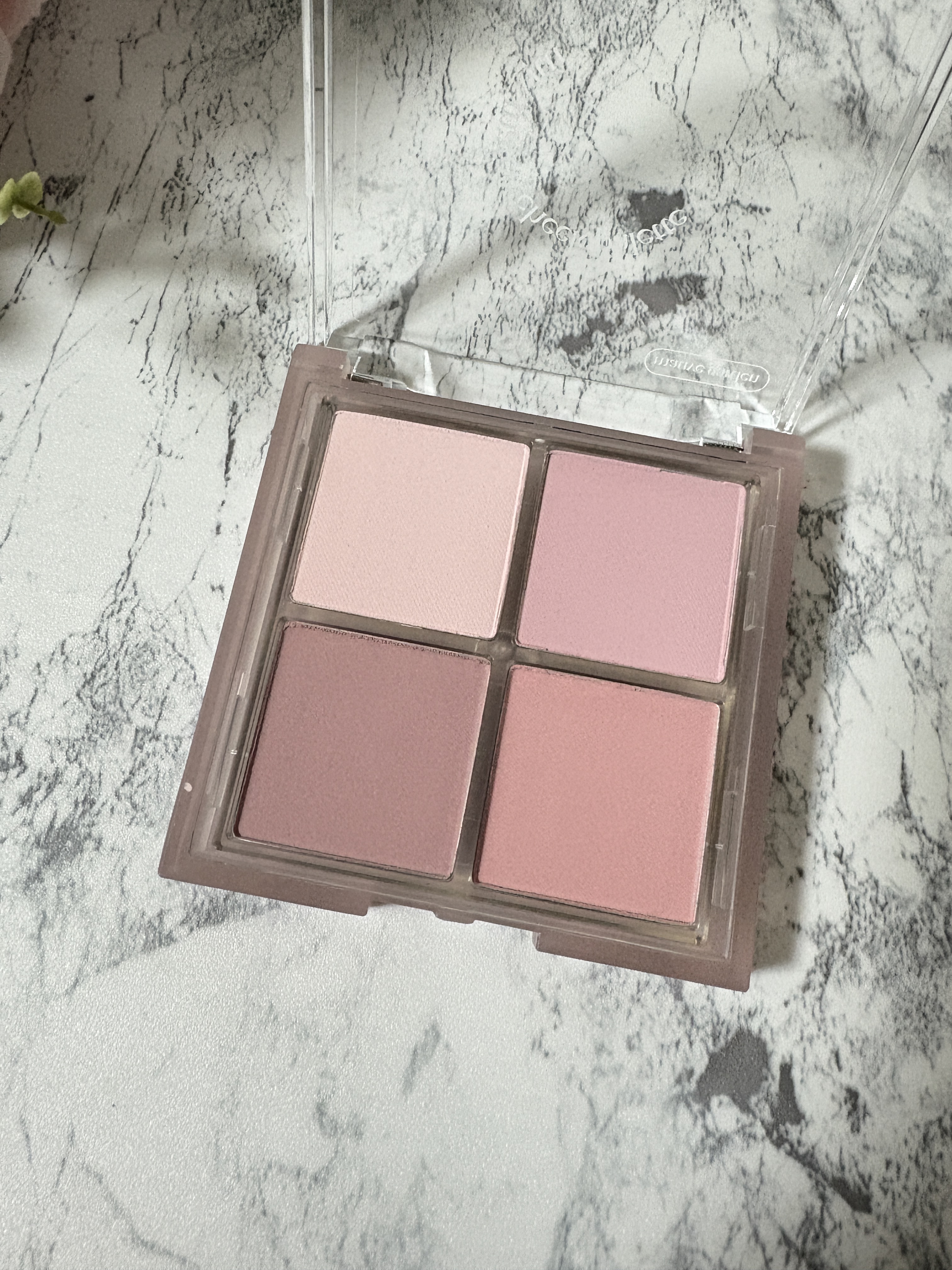 ミックスマッチチークパレット/be aube/パウダーチークを使ったクチコミ（3枚目）