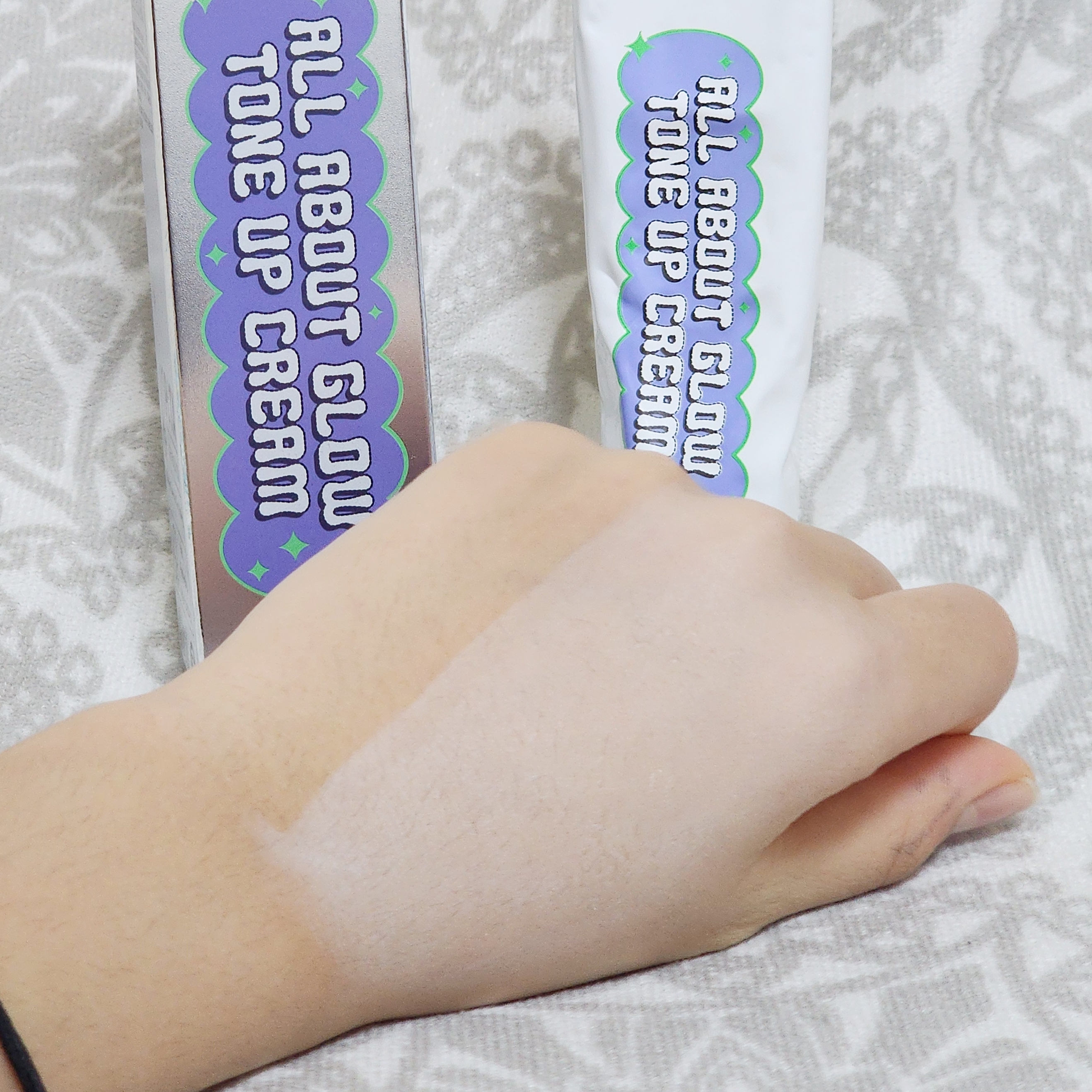 オールアバウトグロウトーンアップクリーム/CHASIN'RABBITS/化粧下地を使ったクチコミ（3枚目）