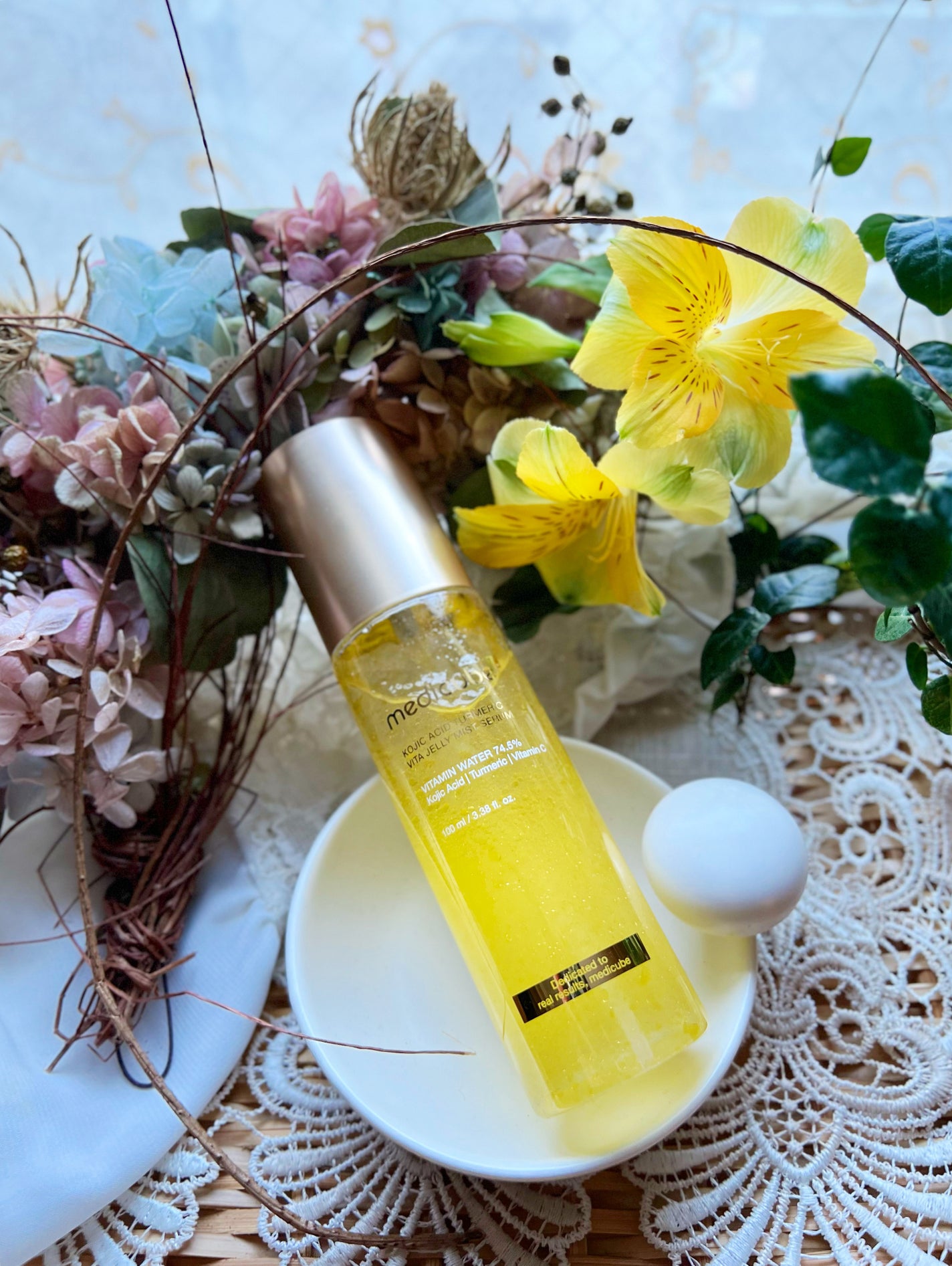 コウジ酸ビタゼリーセラムミスト/MEDICUBE/美容液を使ったクチコミ(3枚目)