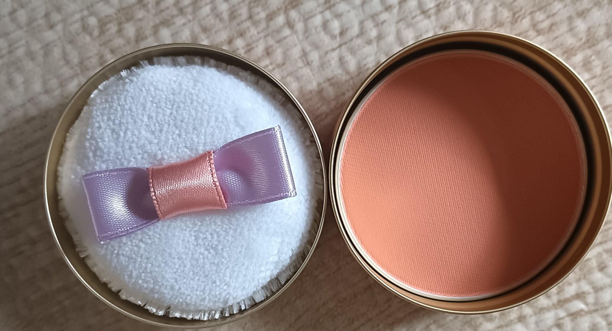 パフ・デ・チーク/MAJOLICA MAJORCA/パウダーチークを使ったクチコミ（1枚目）