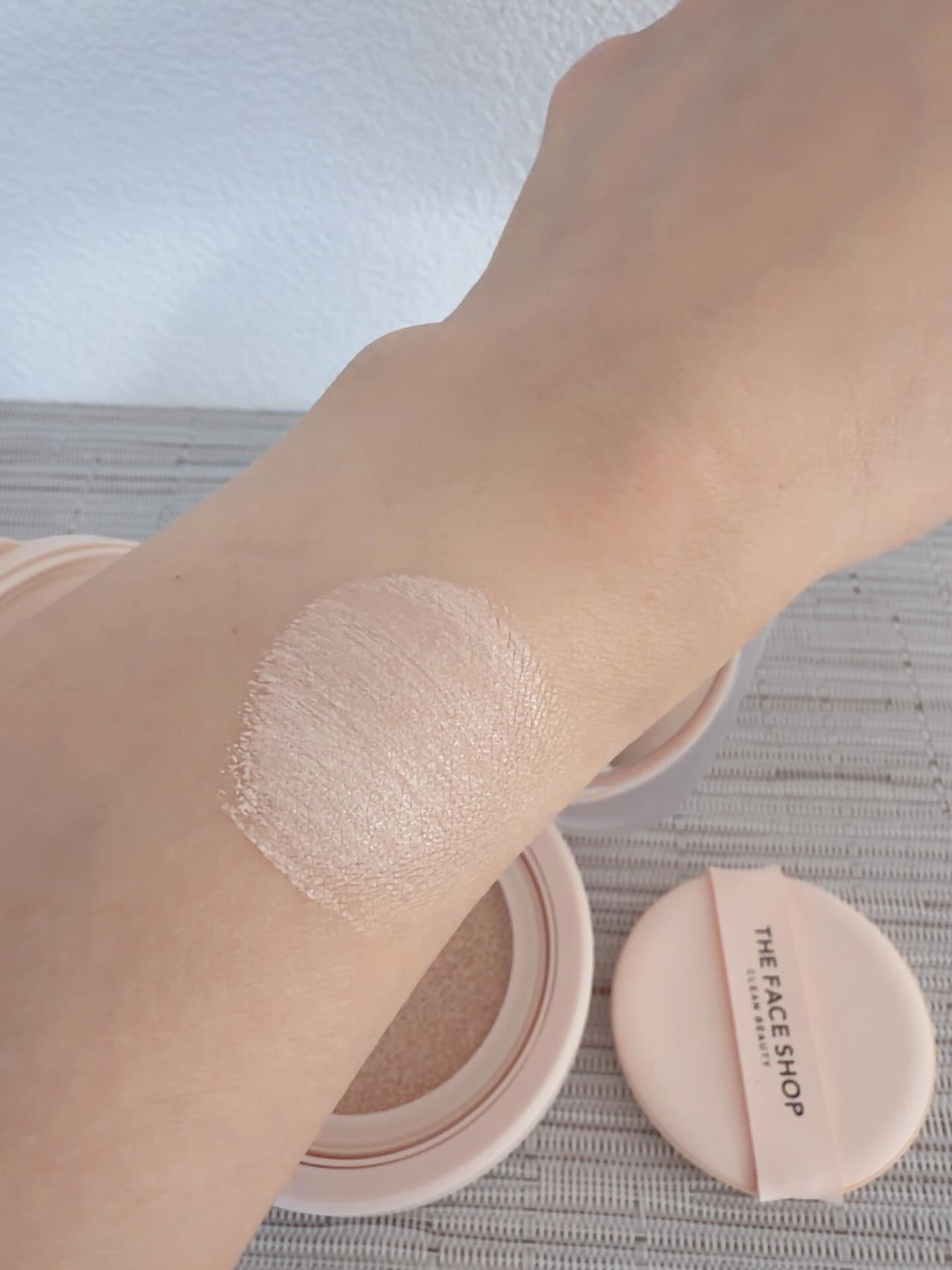 インクラスティングクッションファンデーション/THE FACE SHOP/クッションファンデーションを使ったクチコミ（3枚目）